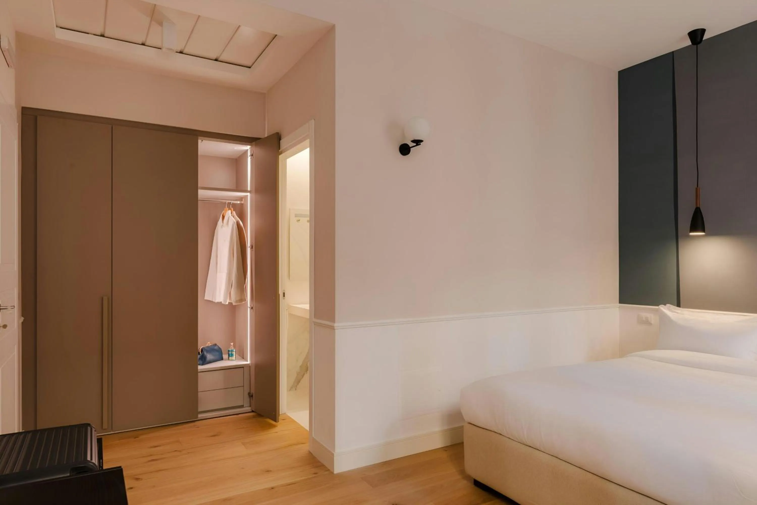 Bedroom, Bed in Sonder by Marriott Bonvoy Antinoo Apartments Piazza del Parlamento