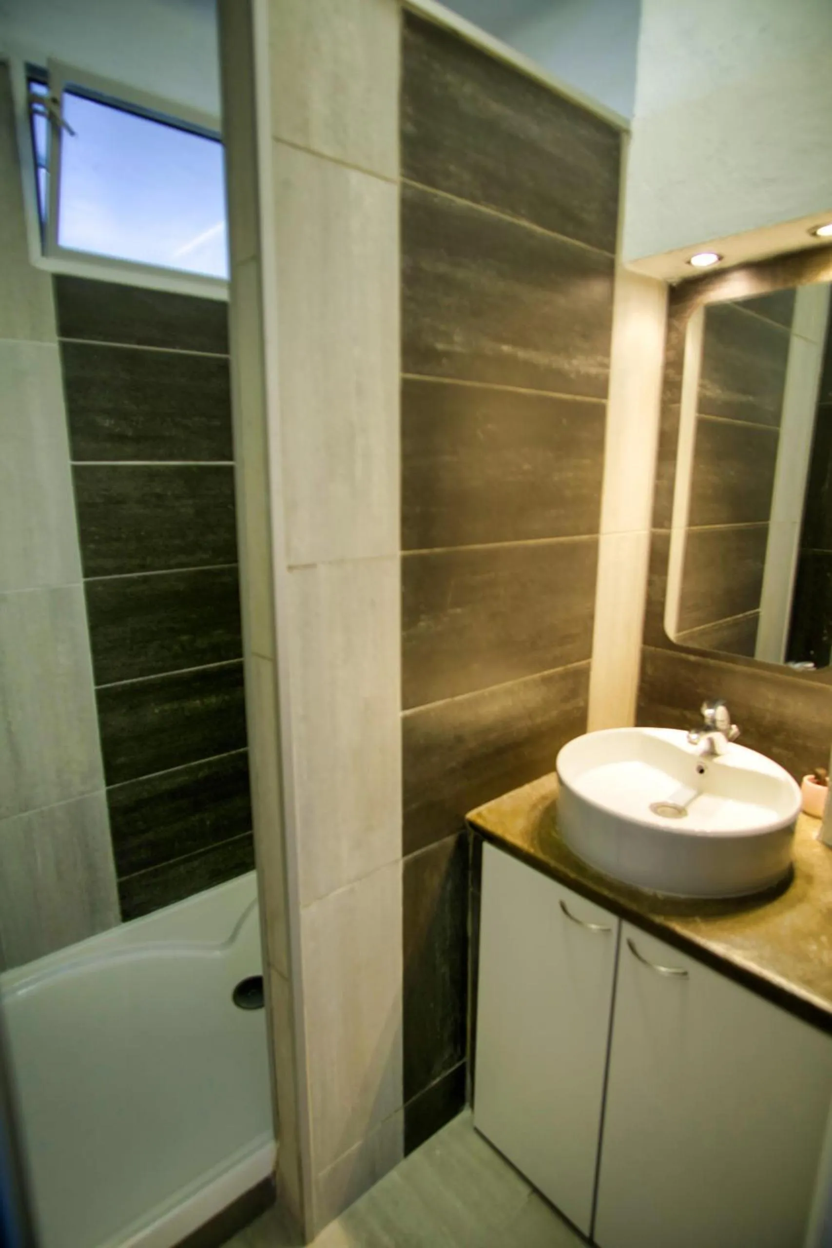 Bathroom in Ref SELV -Palmes d'Or Properties