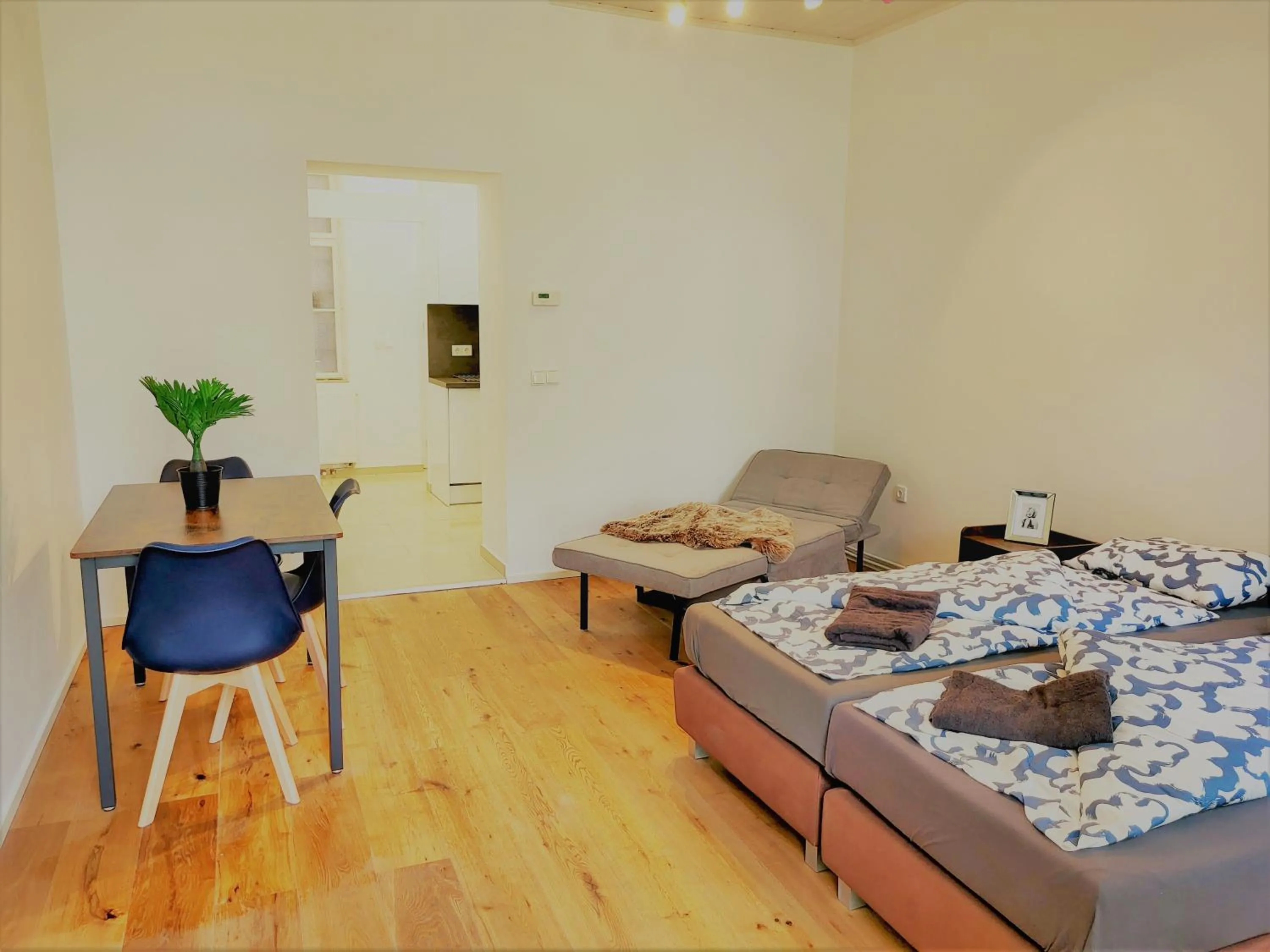 Bed in Donaufelder City Apartment