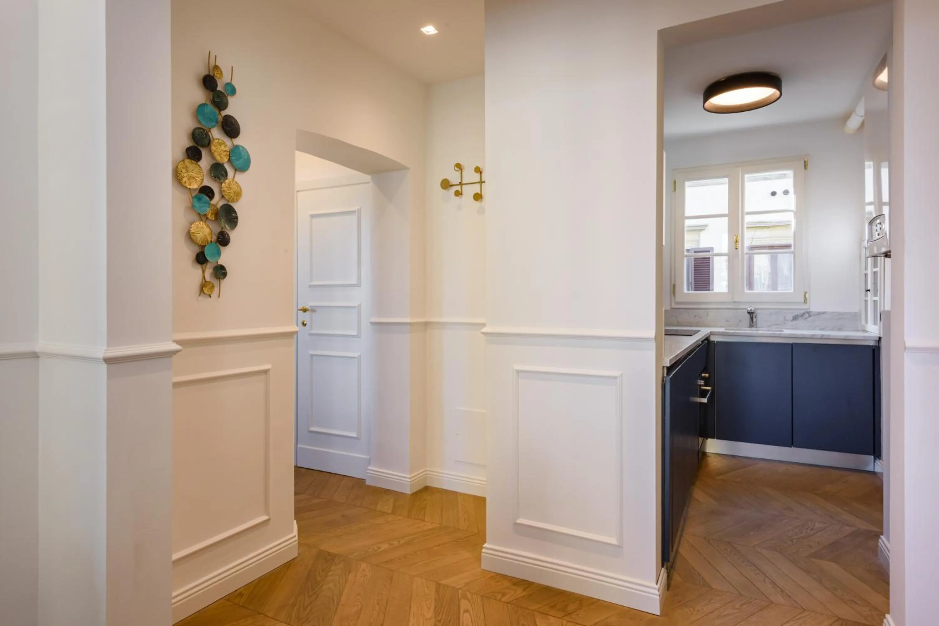 kitchen in Luxury San Niccolò by Mmega
