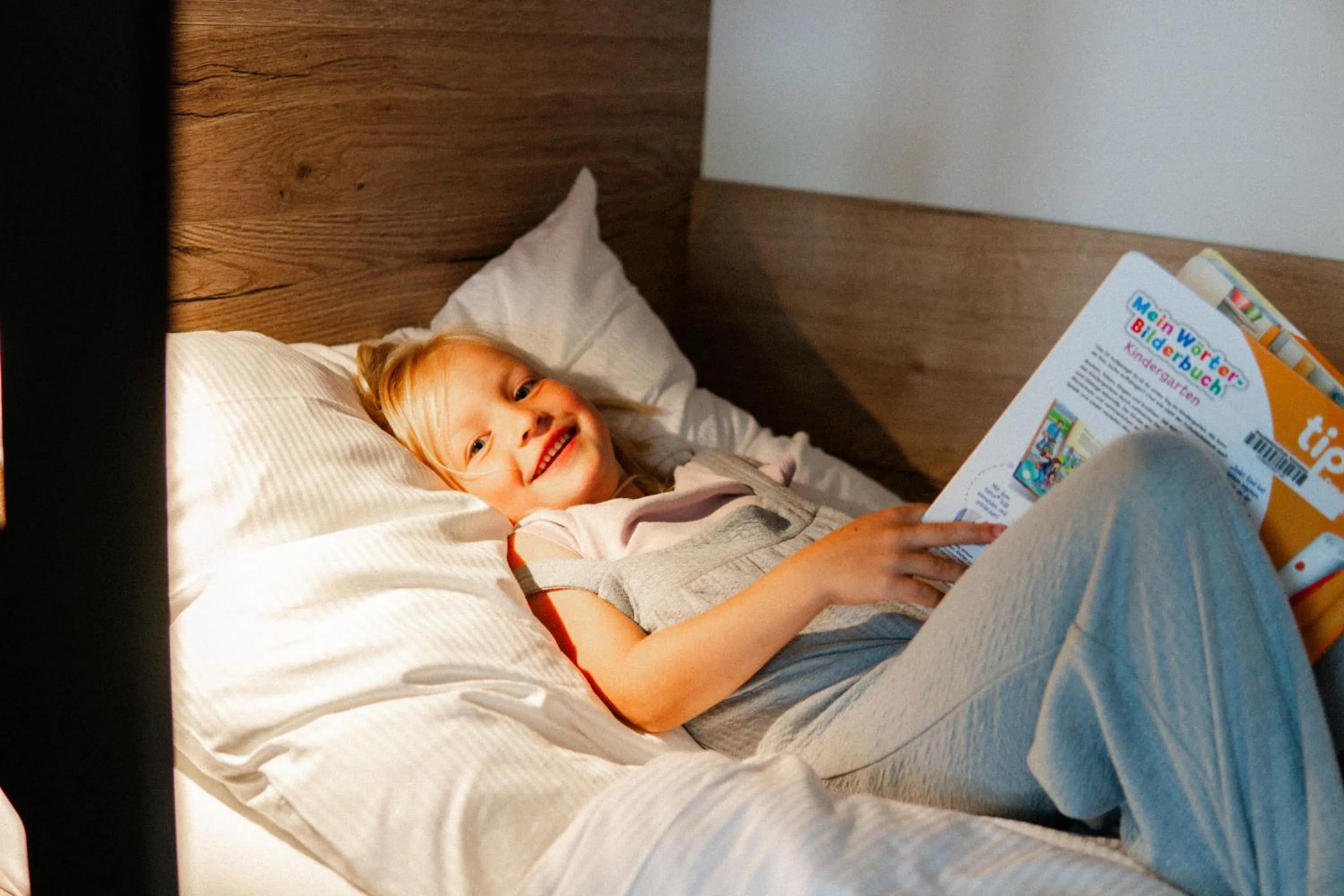 Family, Bed in BergBuddies - Übernachtung inklusive kostenlosen Bergbahntickets und vielem mehr