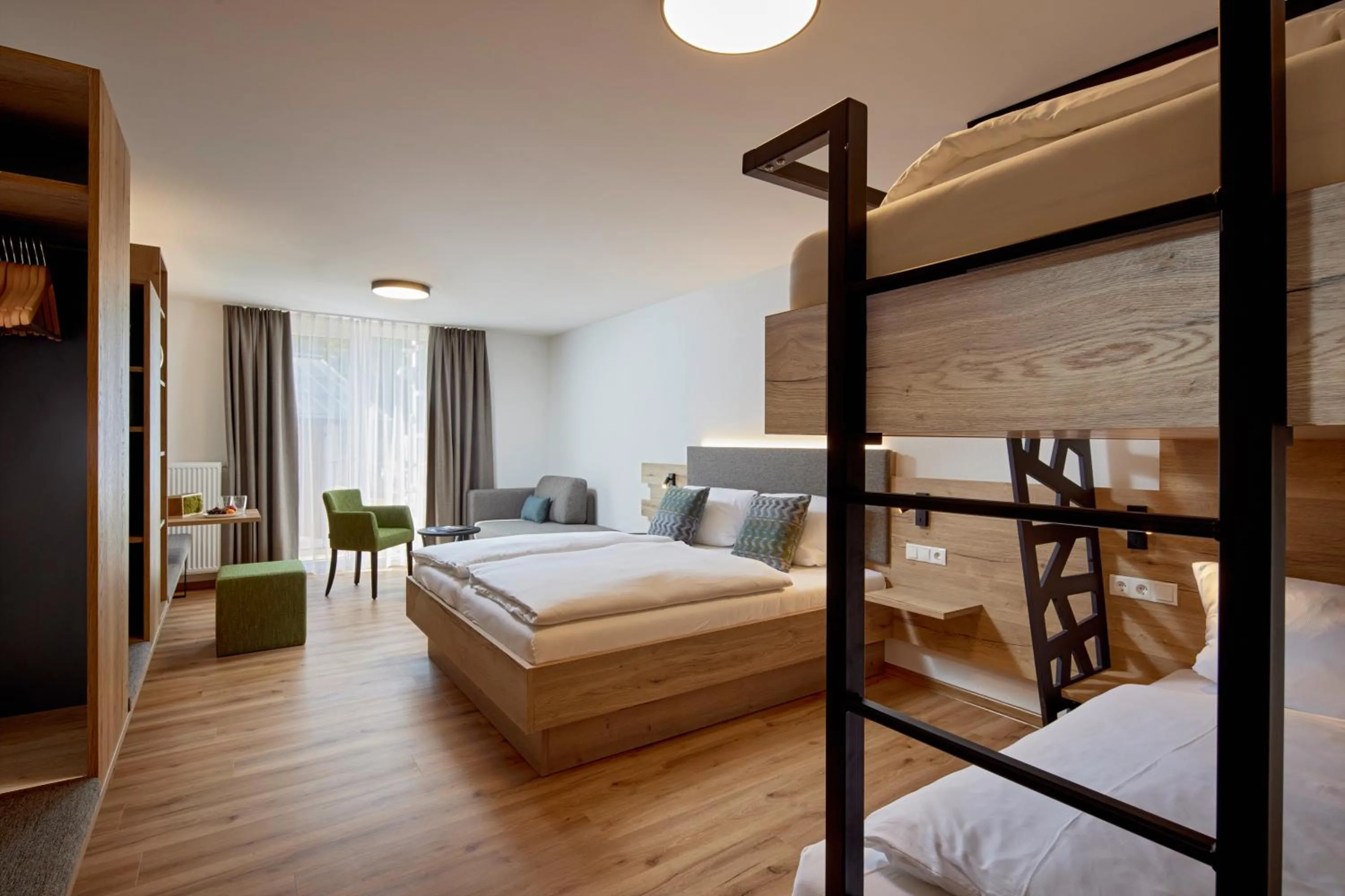 Photo of the whole room, Bed in BergBuddies - Übernachtung inklusive kostenlosen Bergbahntickets und vielem mehr