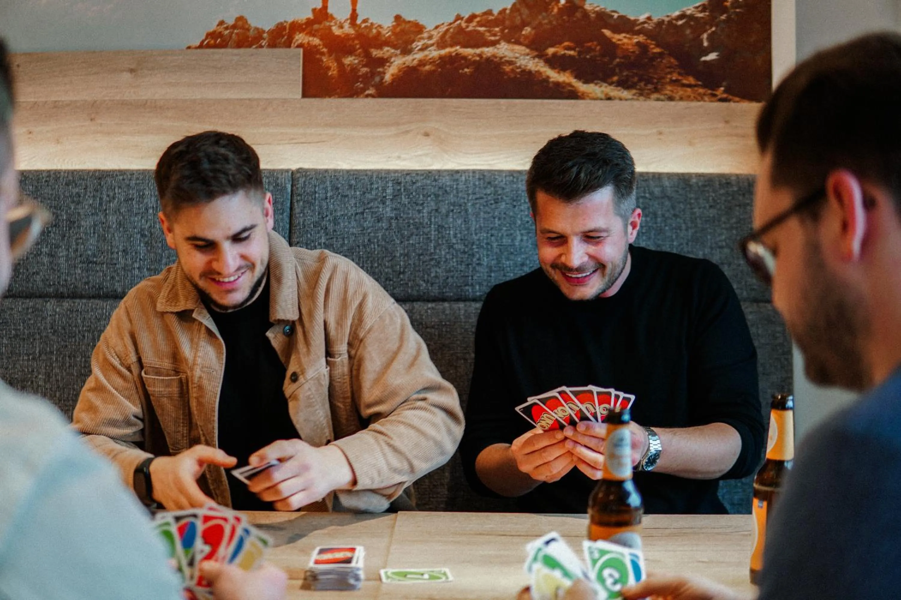 Communal lounge/ TV room in BergBuddies - Übernachtung inklusive kostenlosen Bergbahntickets und vielem mehr