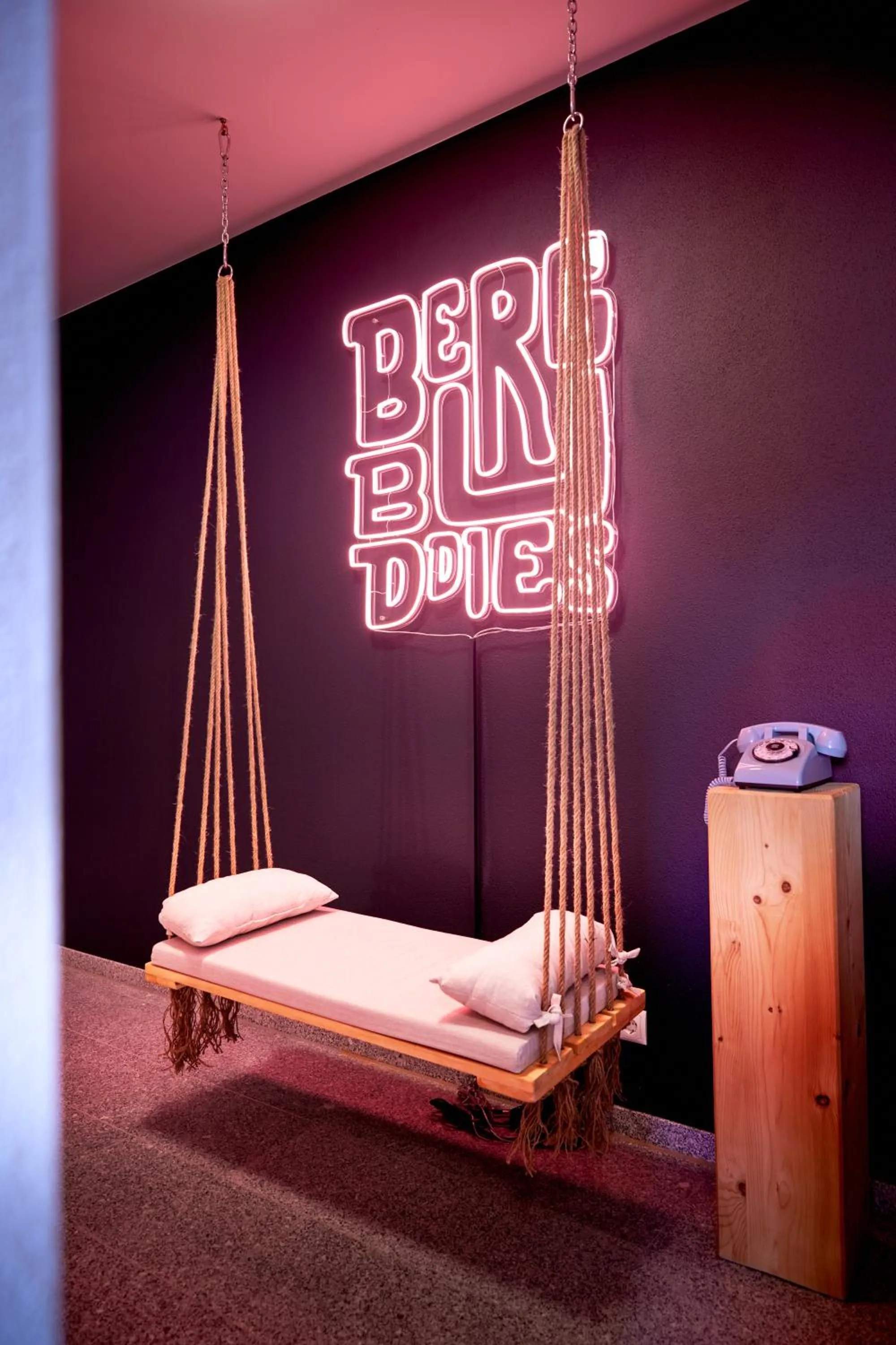 Property logo or sign in BergBuddies - Übernachtung inklusive kostenlosen Bergbahntickets und vielem mehr