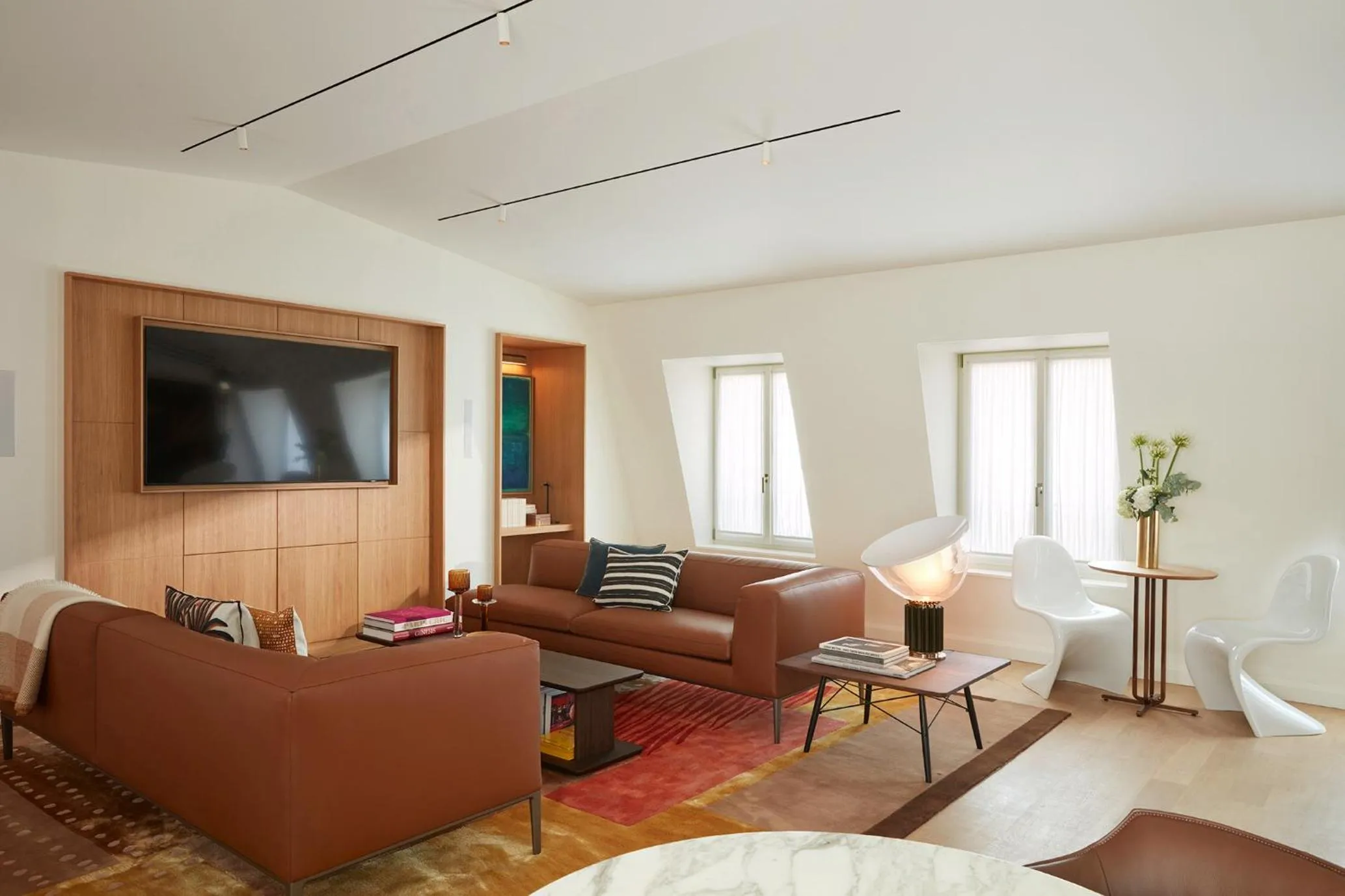 TV and multimedia in Villa-des-Prés