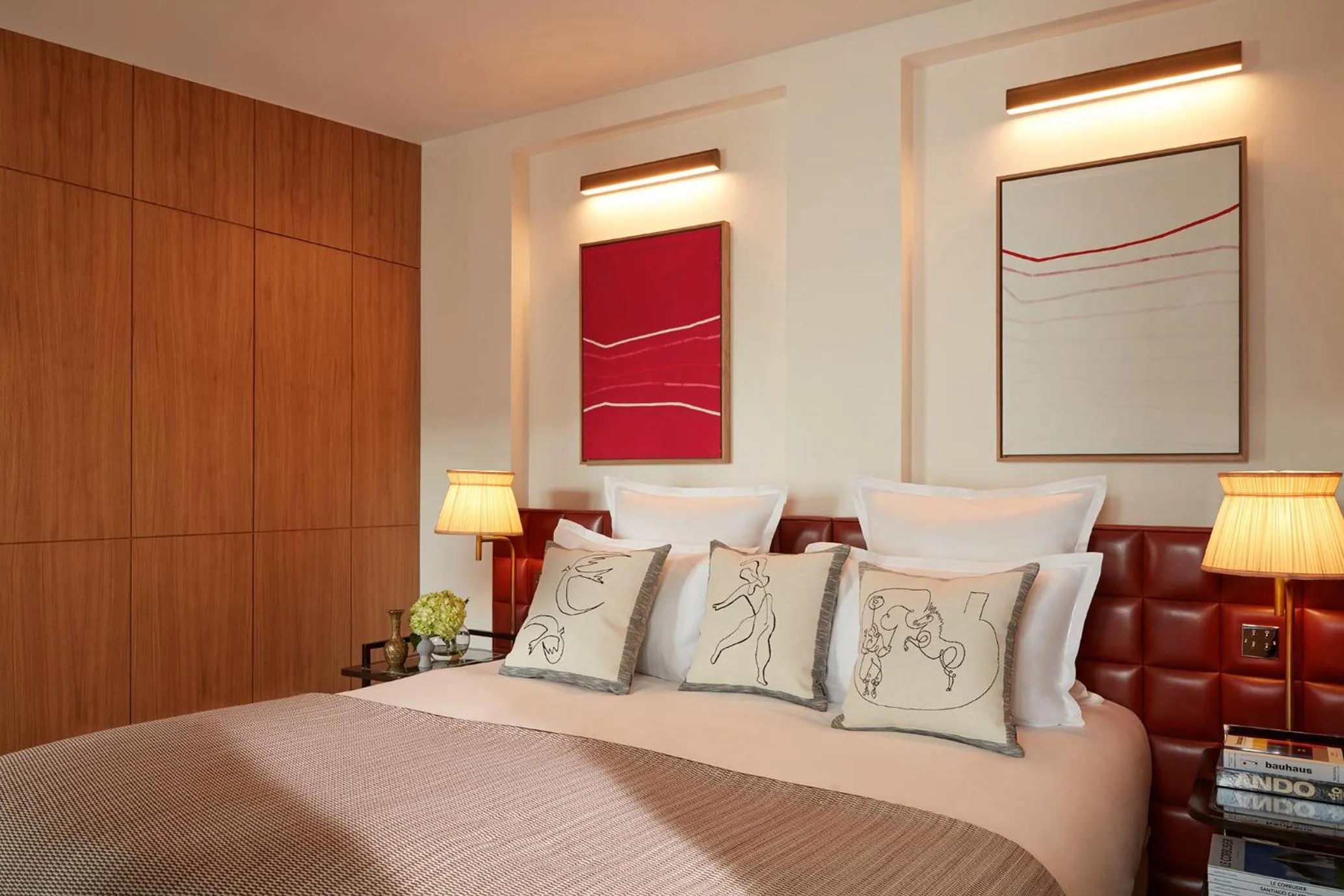 Bed in Villa-des-Prés