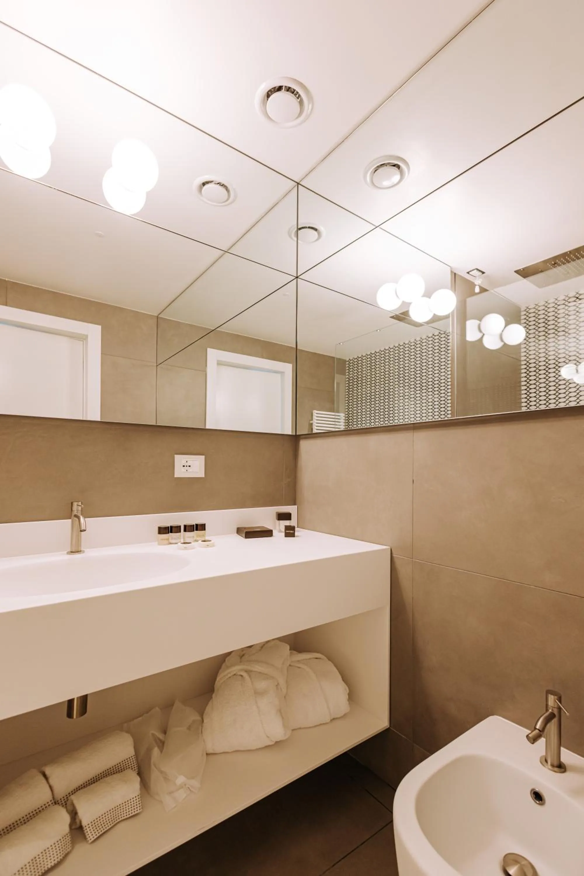 Bathroom in Biancodonda Greenblu Hotel & SPA