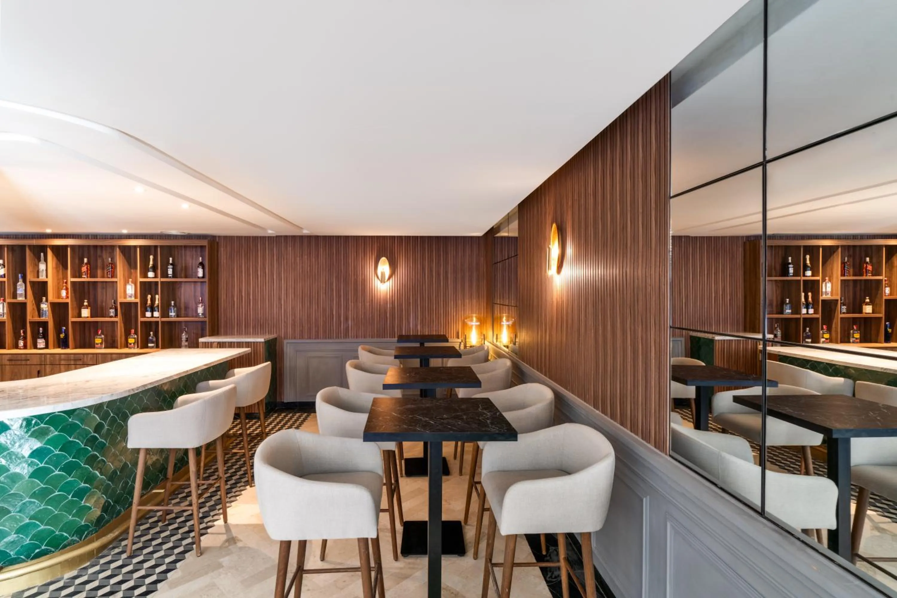 Lounge or bar in Kenzi Rissani