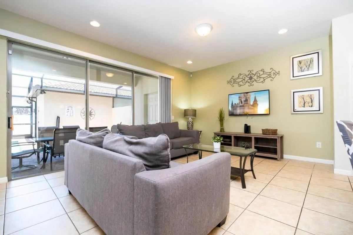 Stunning 5 Bd w/ Pool Close to Disney @ Windsor Westside 2015