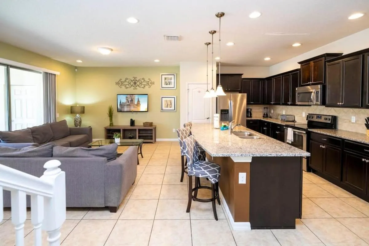 Stunning 5 Bd w/ Pool Close to Disney @ Windsor Westside 2015