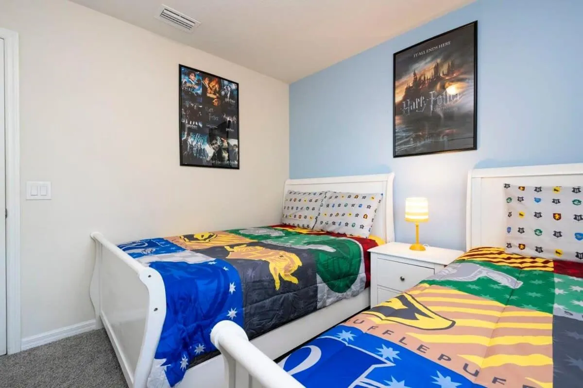 Bed in Stunning 5 Bd w/ Pool Close to Disney @ Windsor Westside 2015