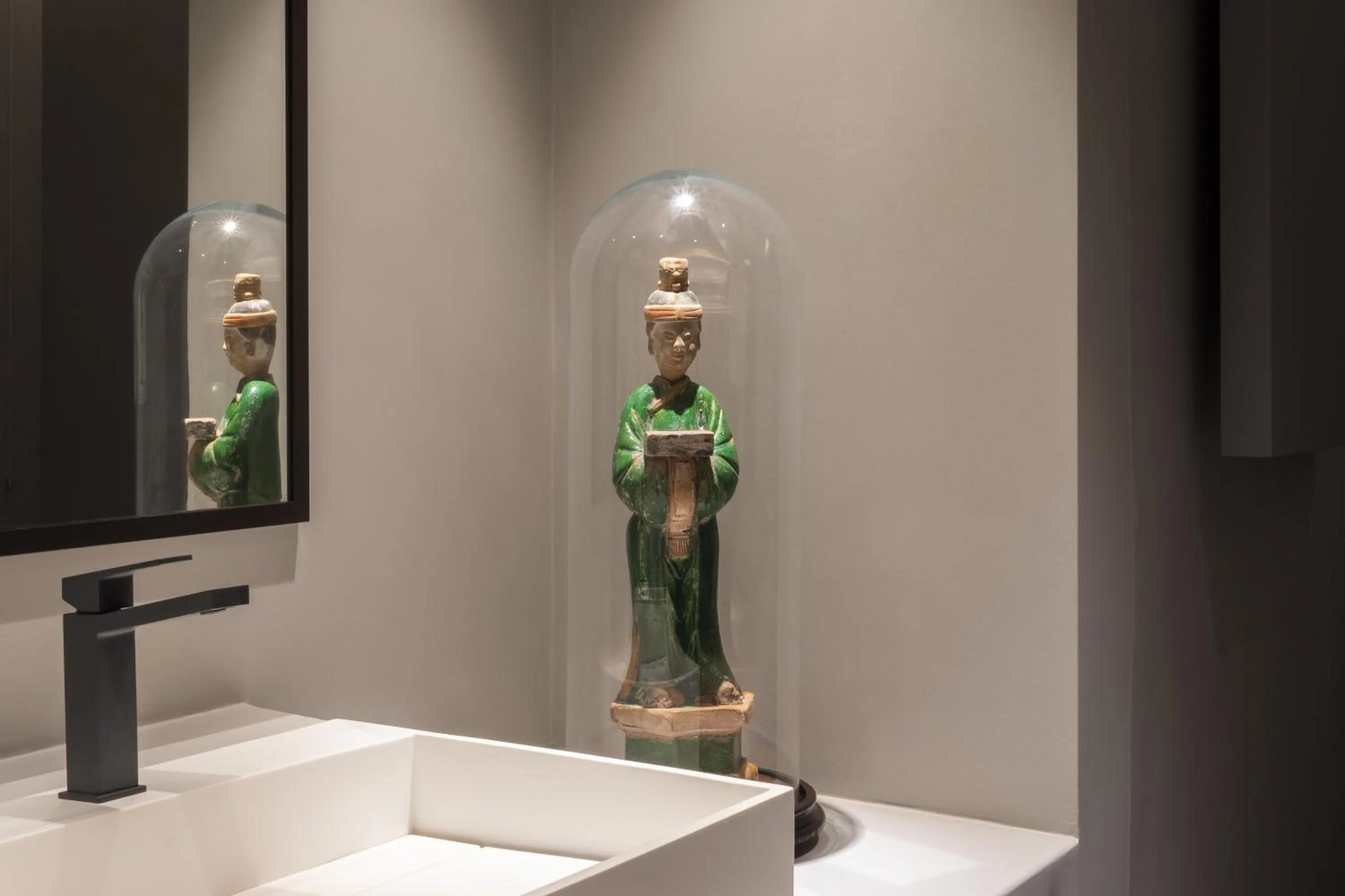 Bathroom in Hotel Palazzo Durazzo Suites