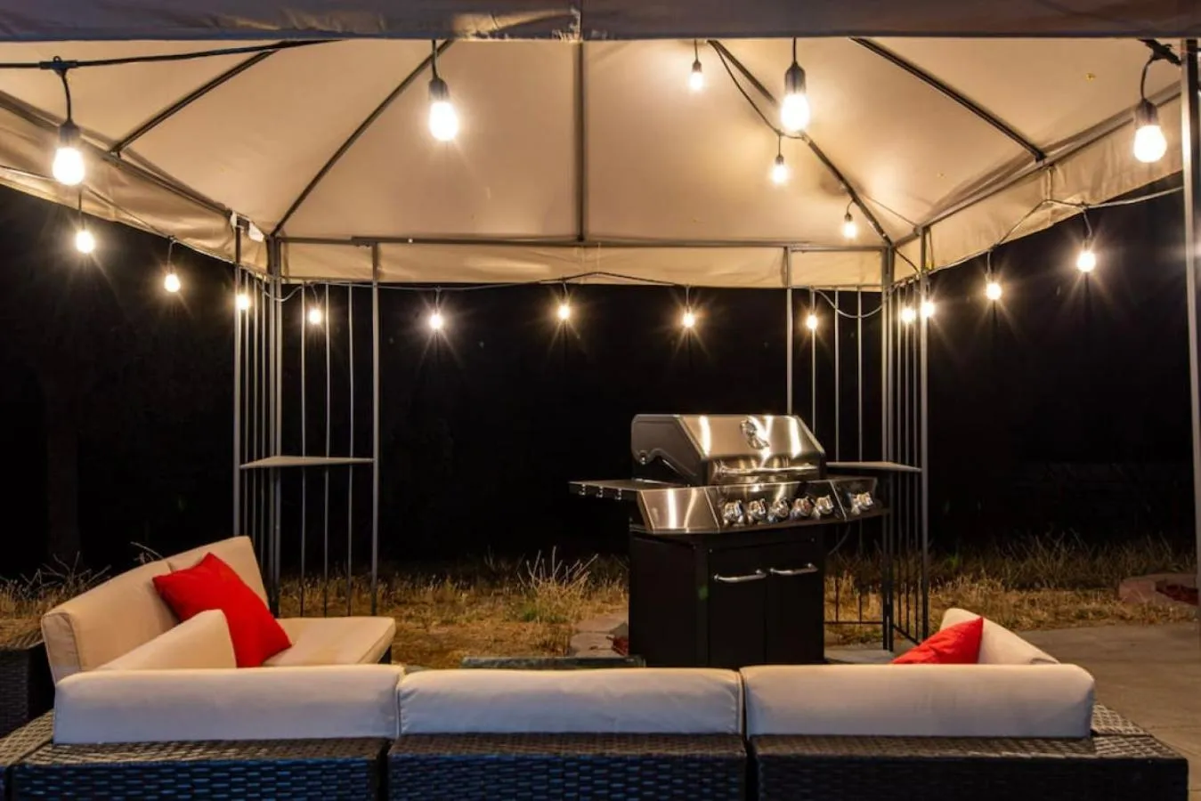 BBQ facilities in Cherry Cottage 15 min from Yosemite South Entrance