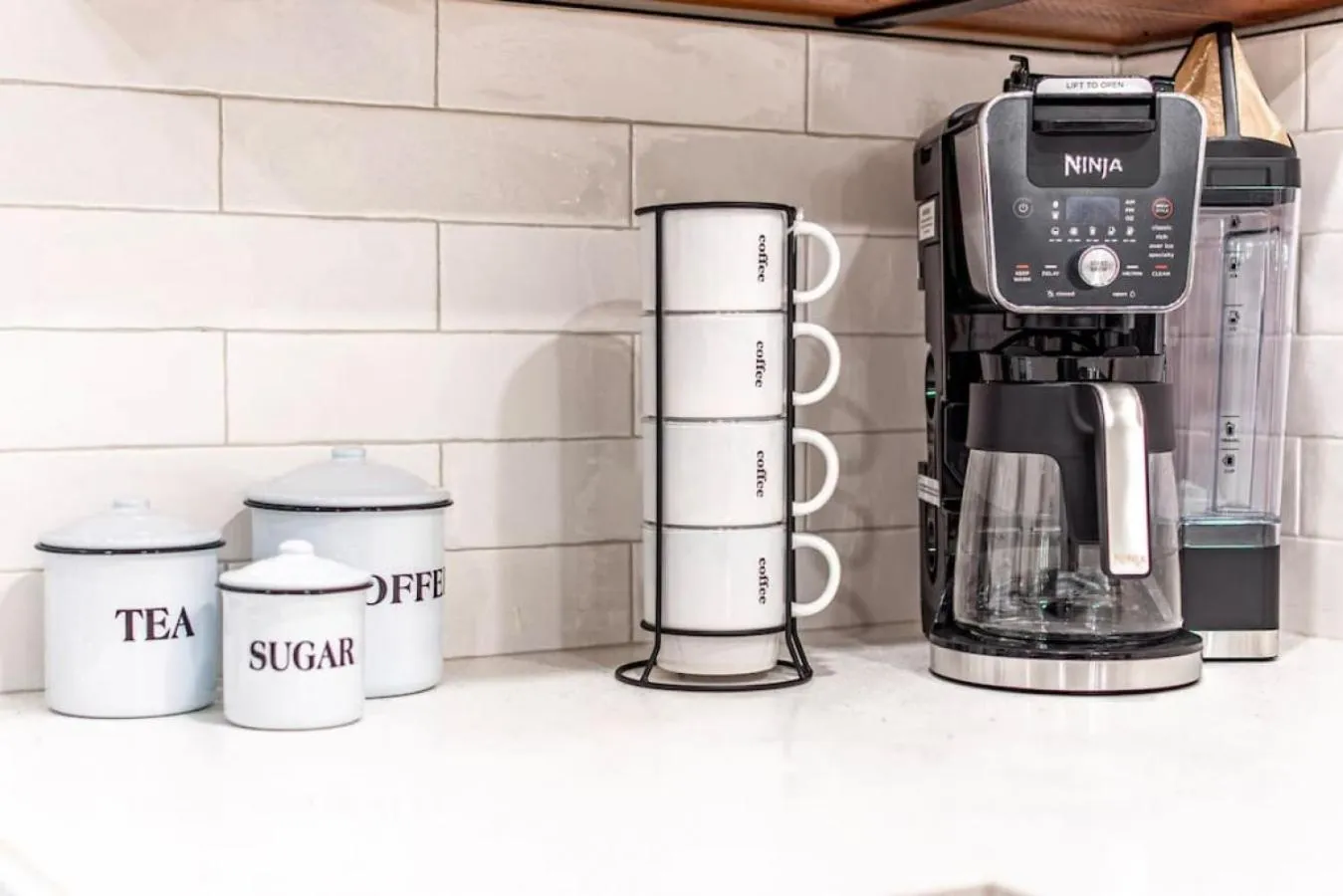 Sugarpine Trailhead Lodge at Lewis Creek Upper Trailhead just 7 miles from Yosemite