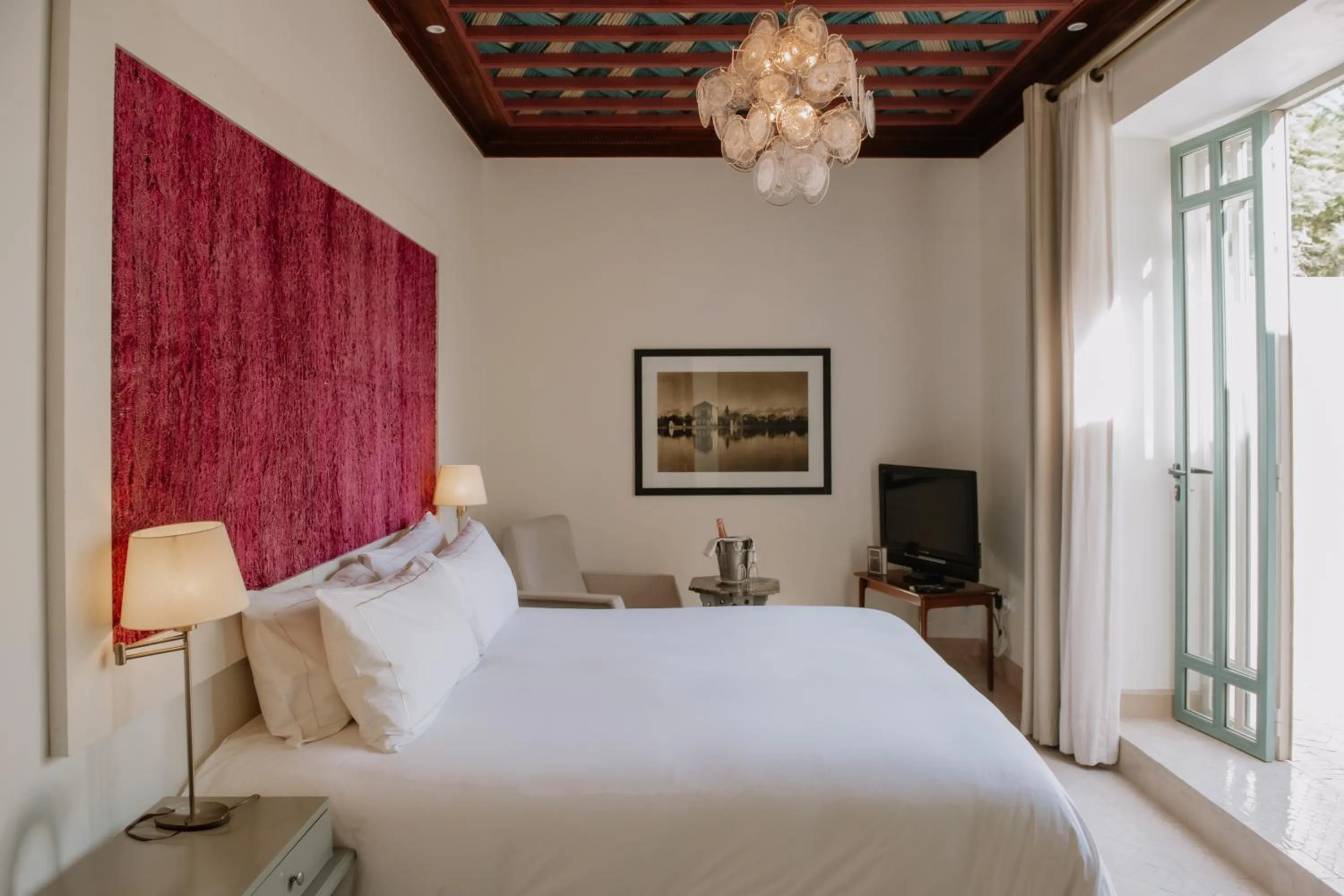 Bed in Les Deux Tours