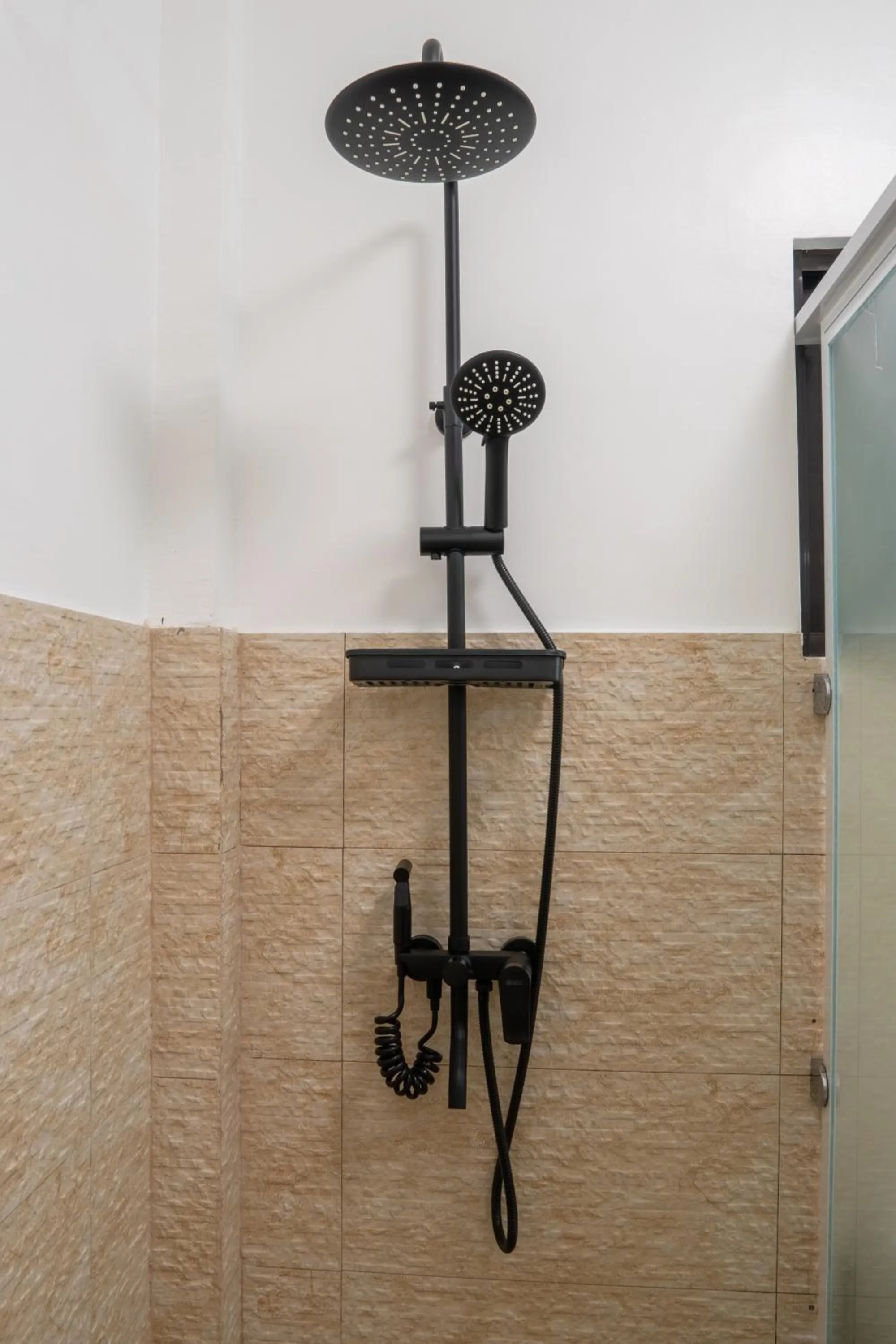 Shower in The Mayana Resort