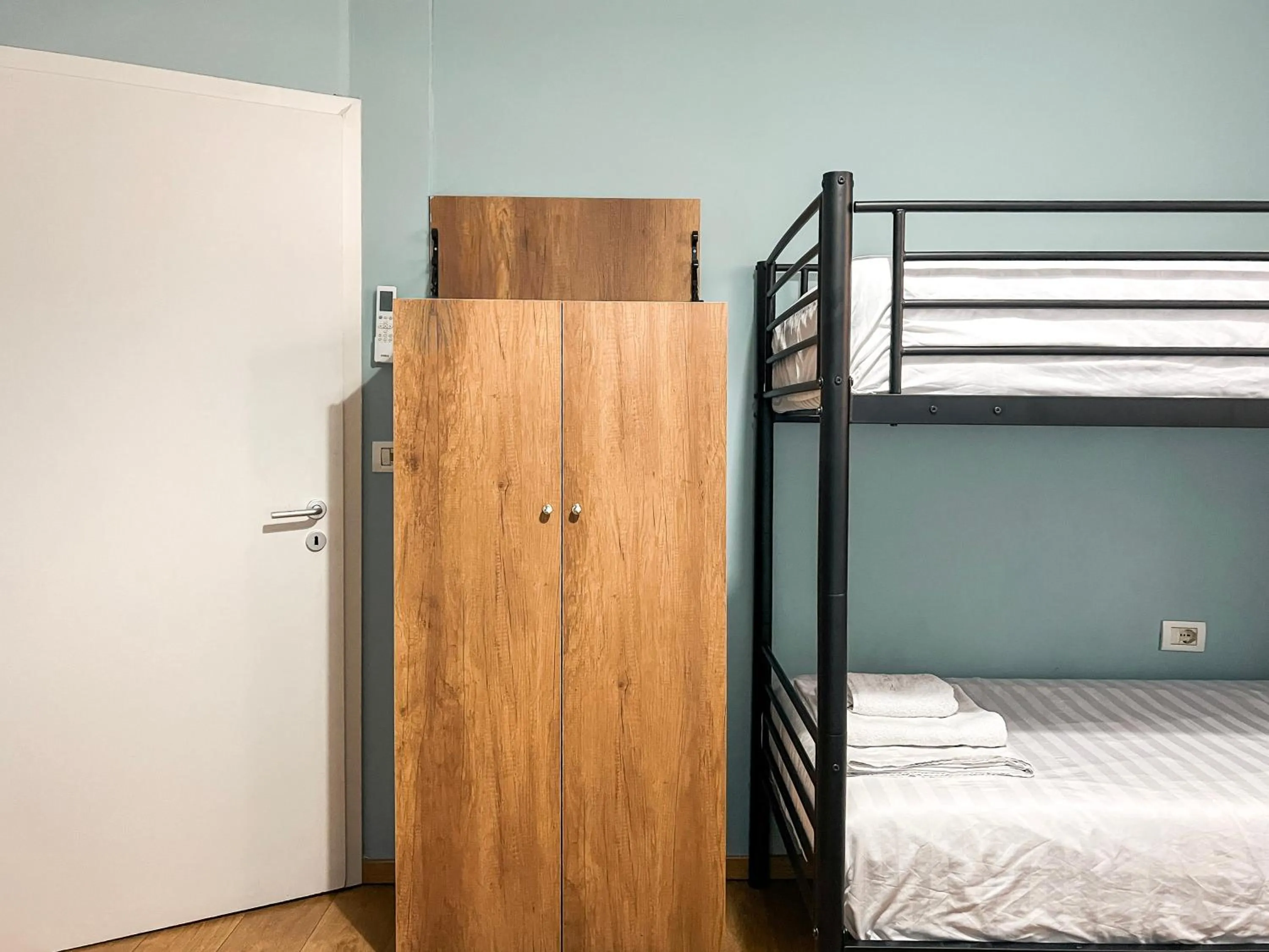 Bed in Hotel Tier Center