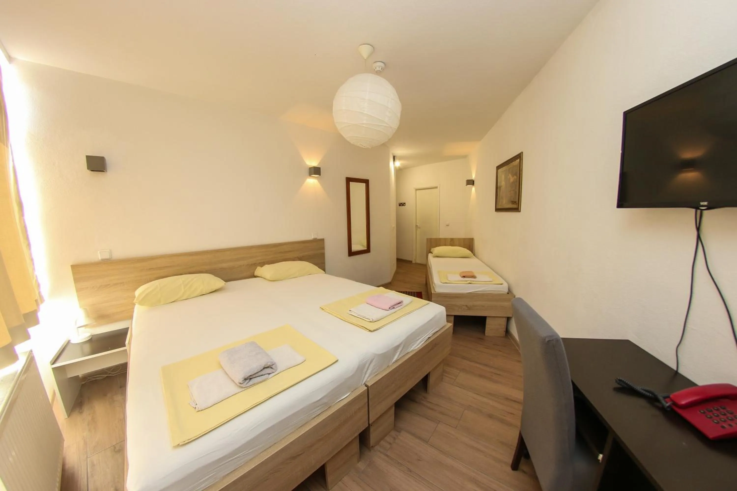 Photo of the whole room, Bed in Hotel Hayat