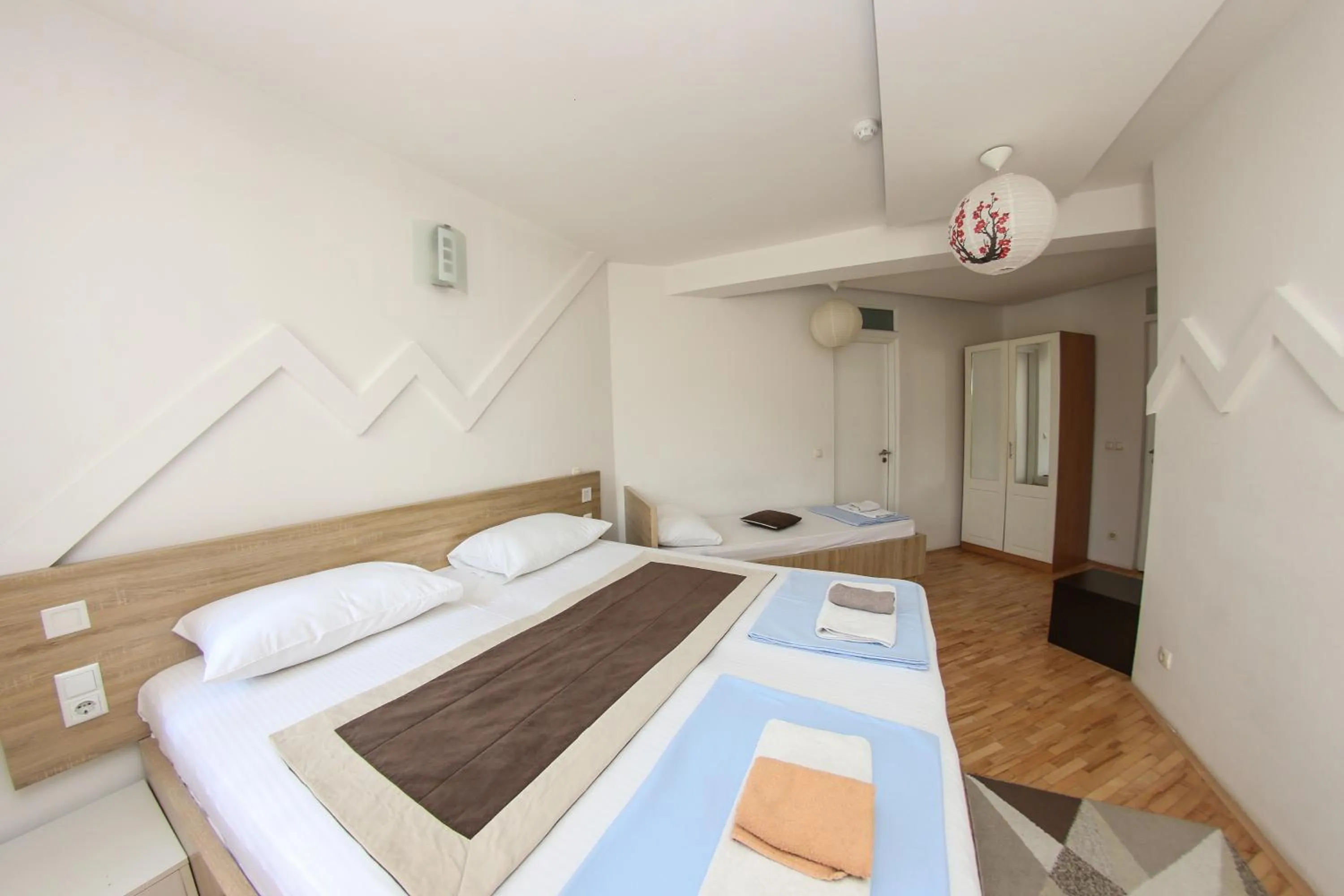 Photo of the whole room, Bed in Hotel Hayat