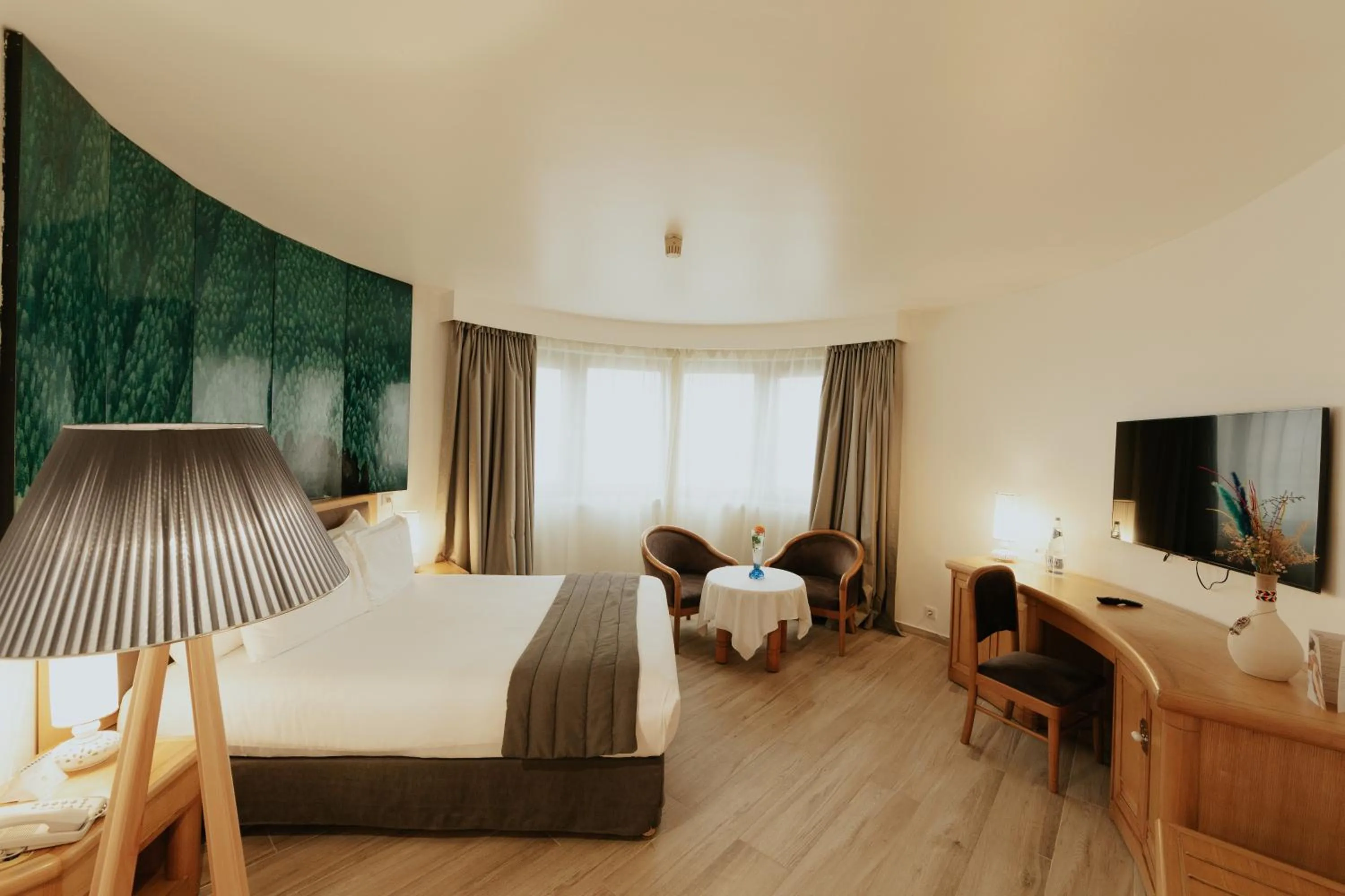 Bed in Hotel Mercure Alger Aéroport