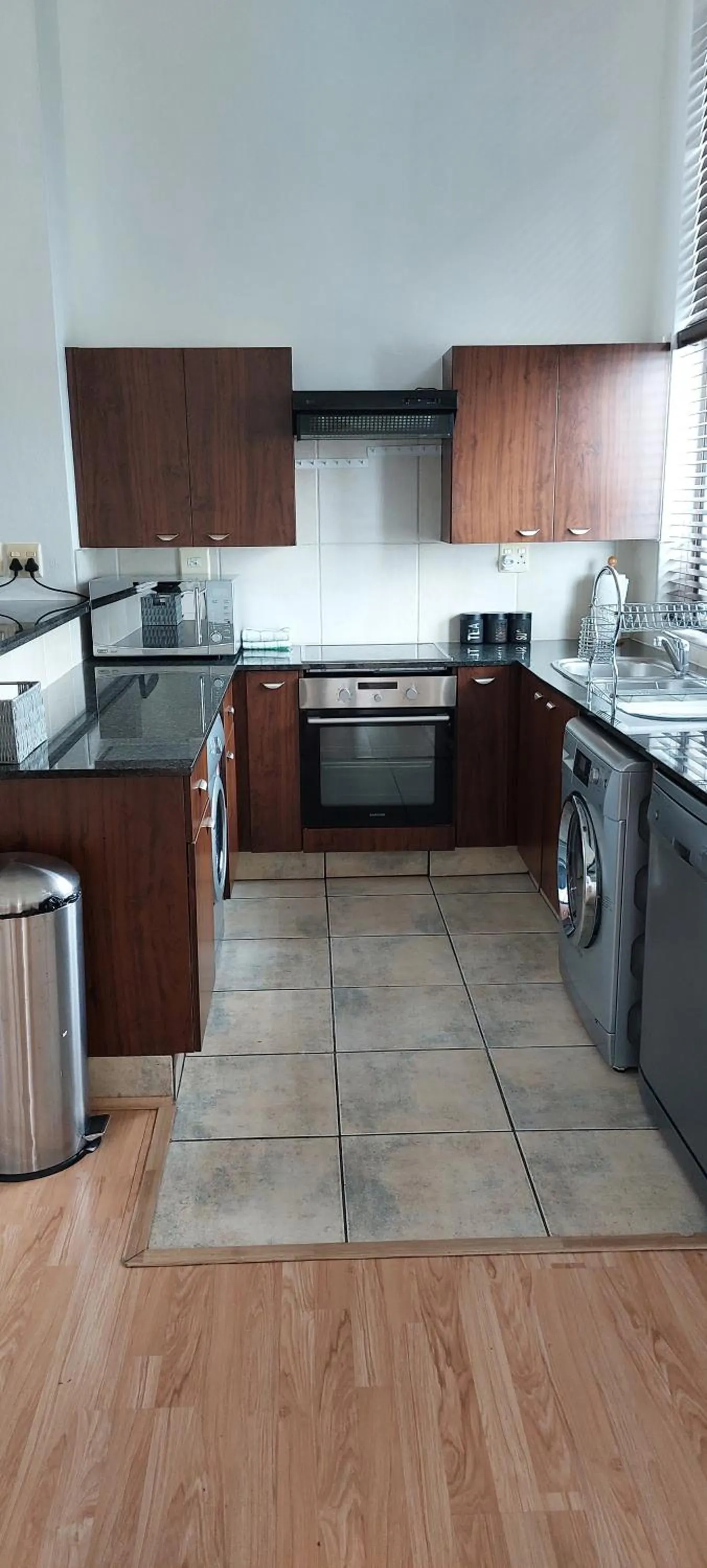 Sandton Suites Westpoint