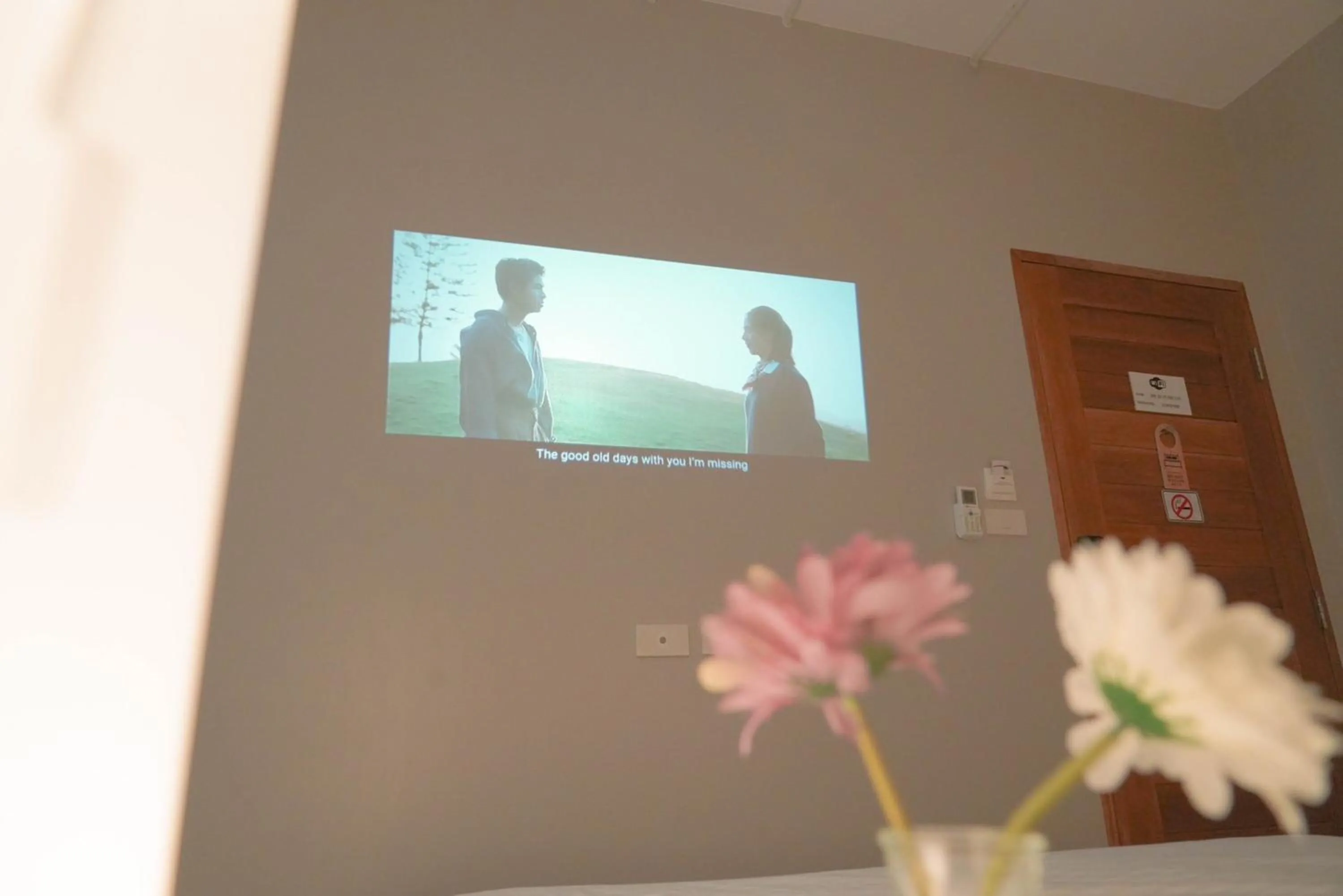 TV and multimedia in BnB98 Silom Hotel