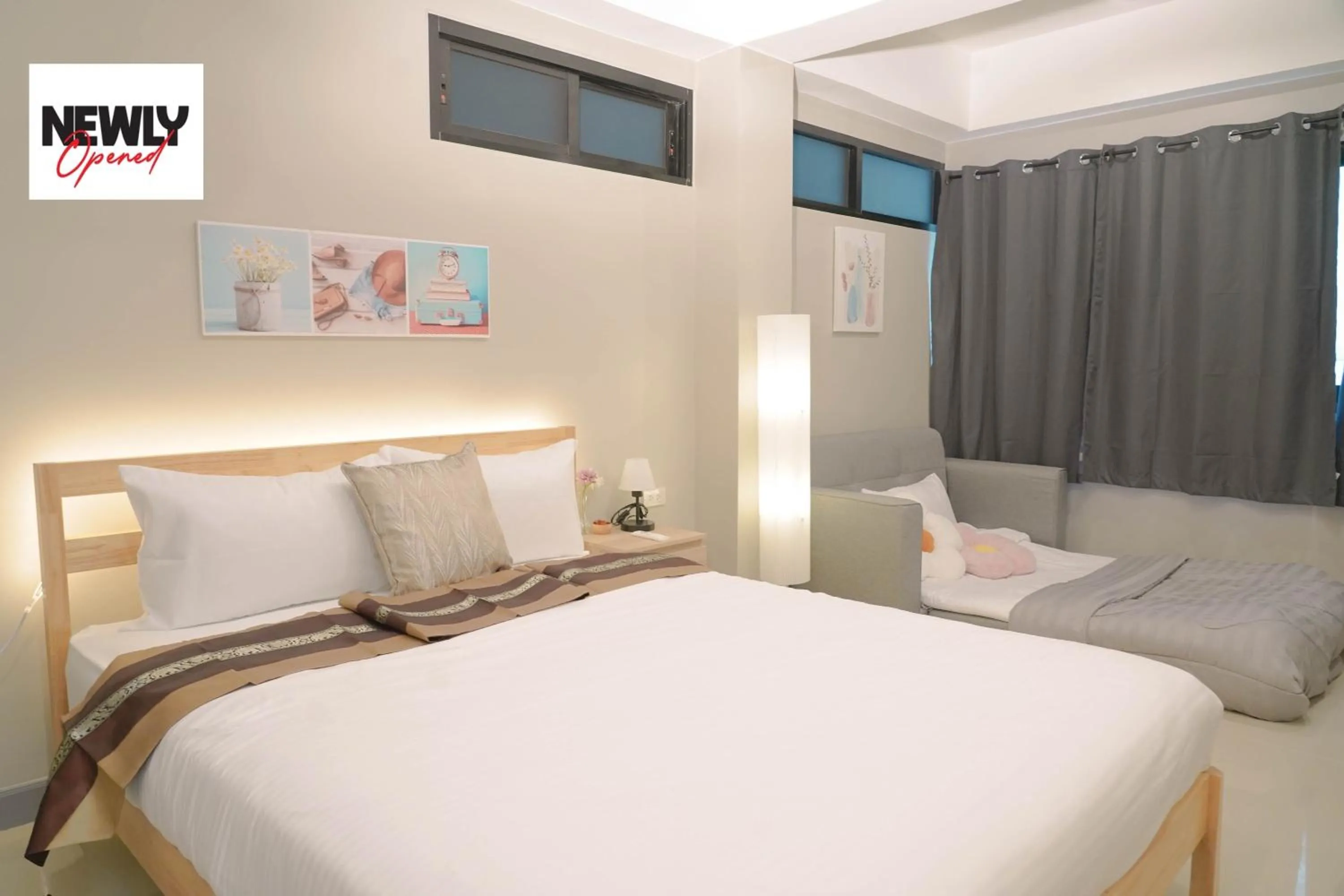 Bedroom, Bed in BnB98 Silom Hotel