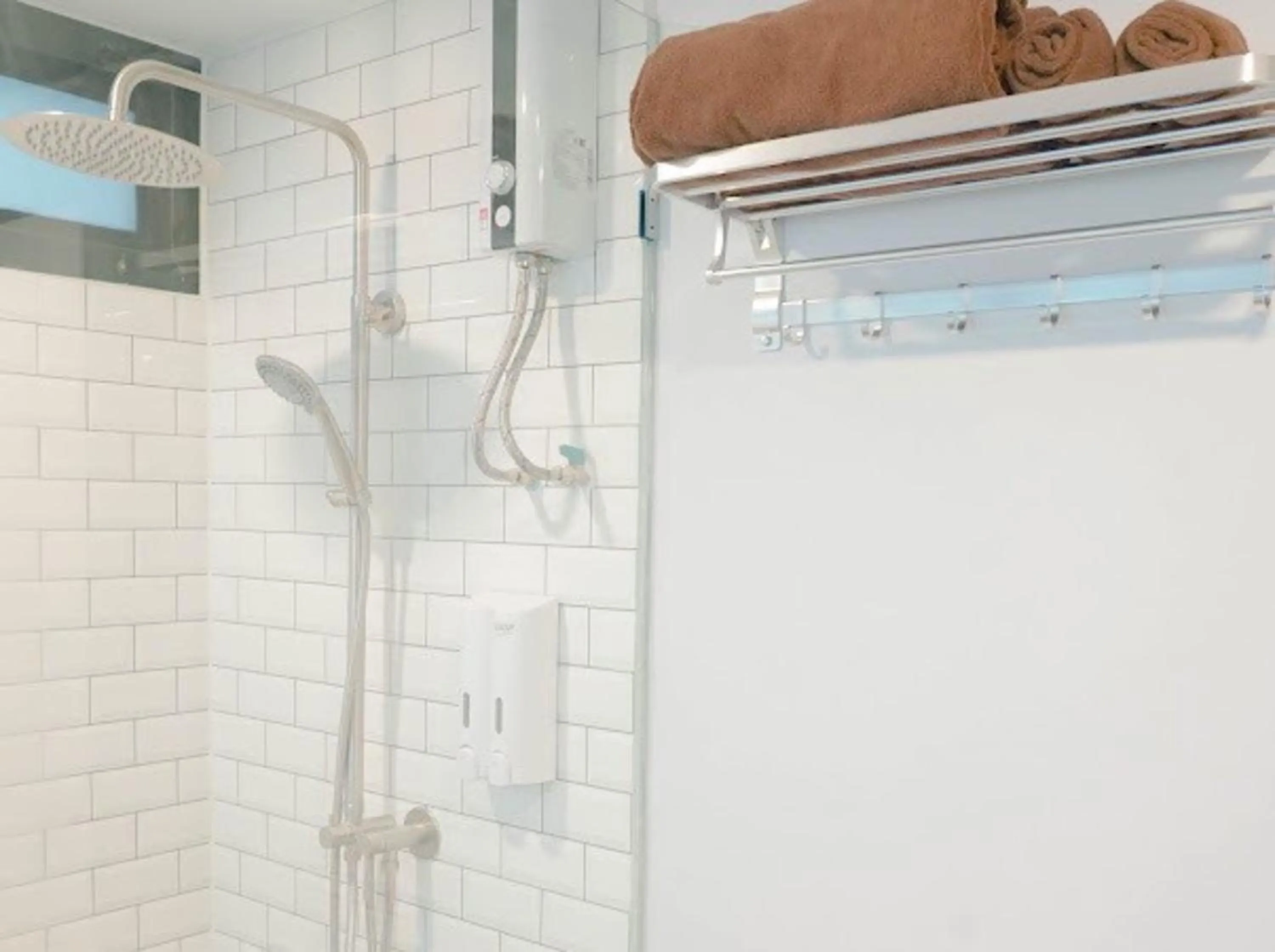 Shower in BnB98 Silom Hotel