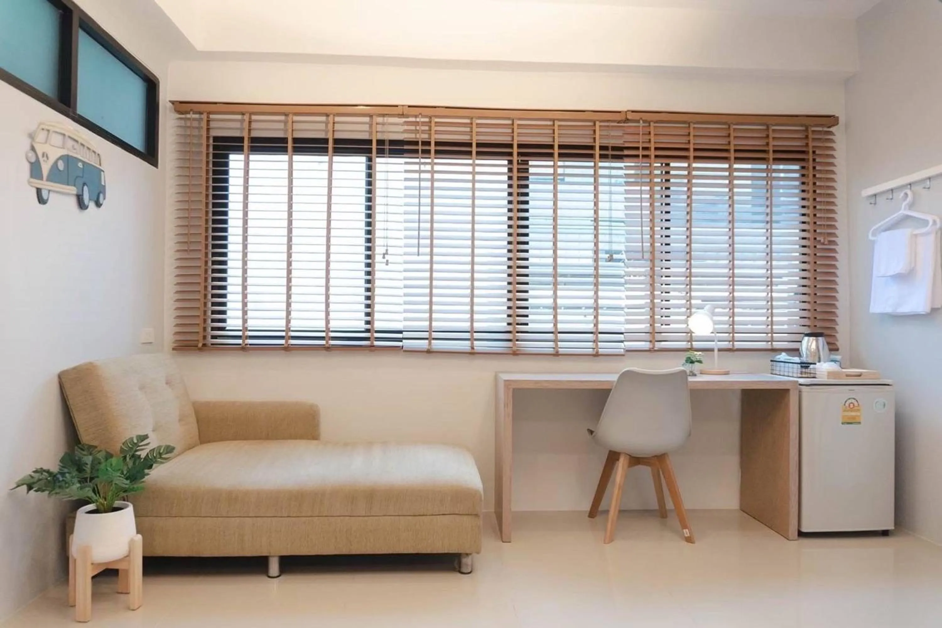 Seating area, Bed in BnB98 Silom Hotel