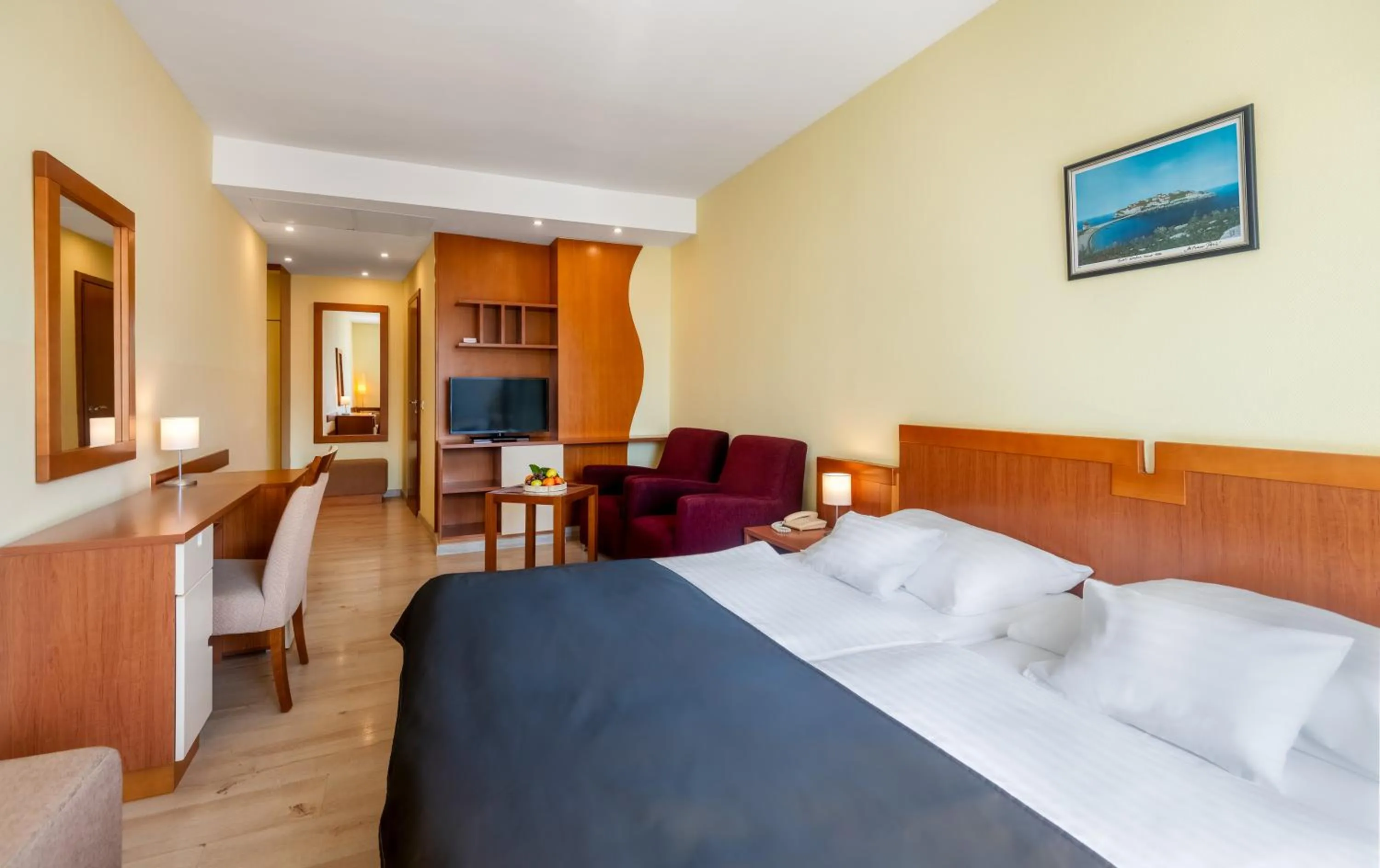 Bedroom, Bed in Hunguest Hotel Sun Resort