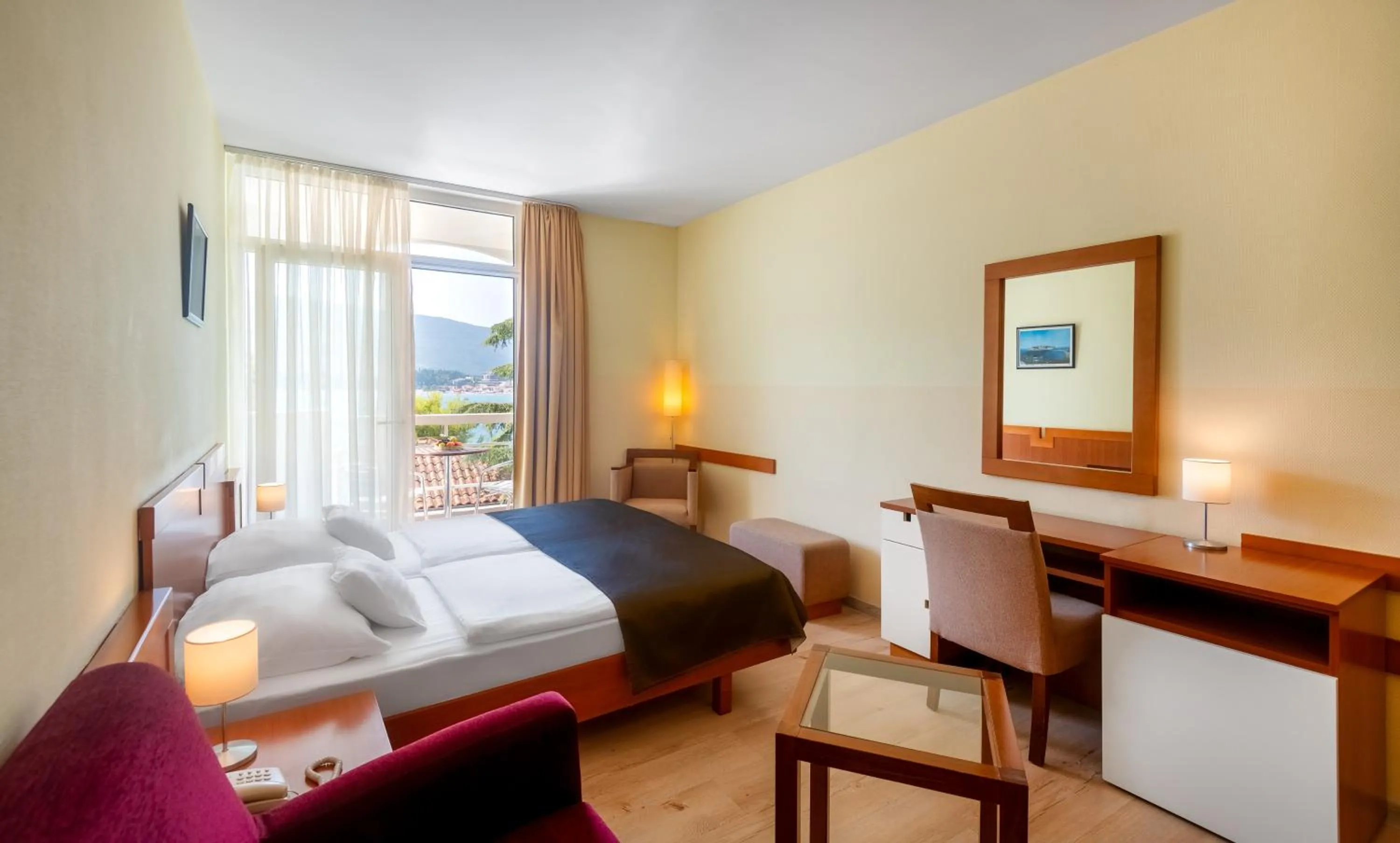 Bedroom, Bed in Hunguest Hotel Sun Resort