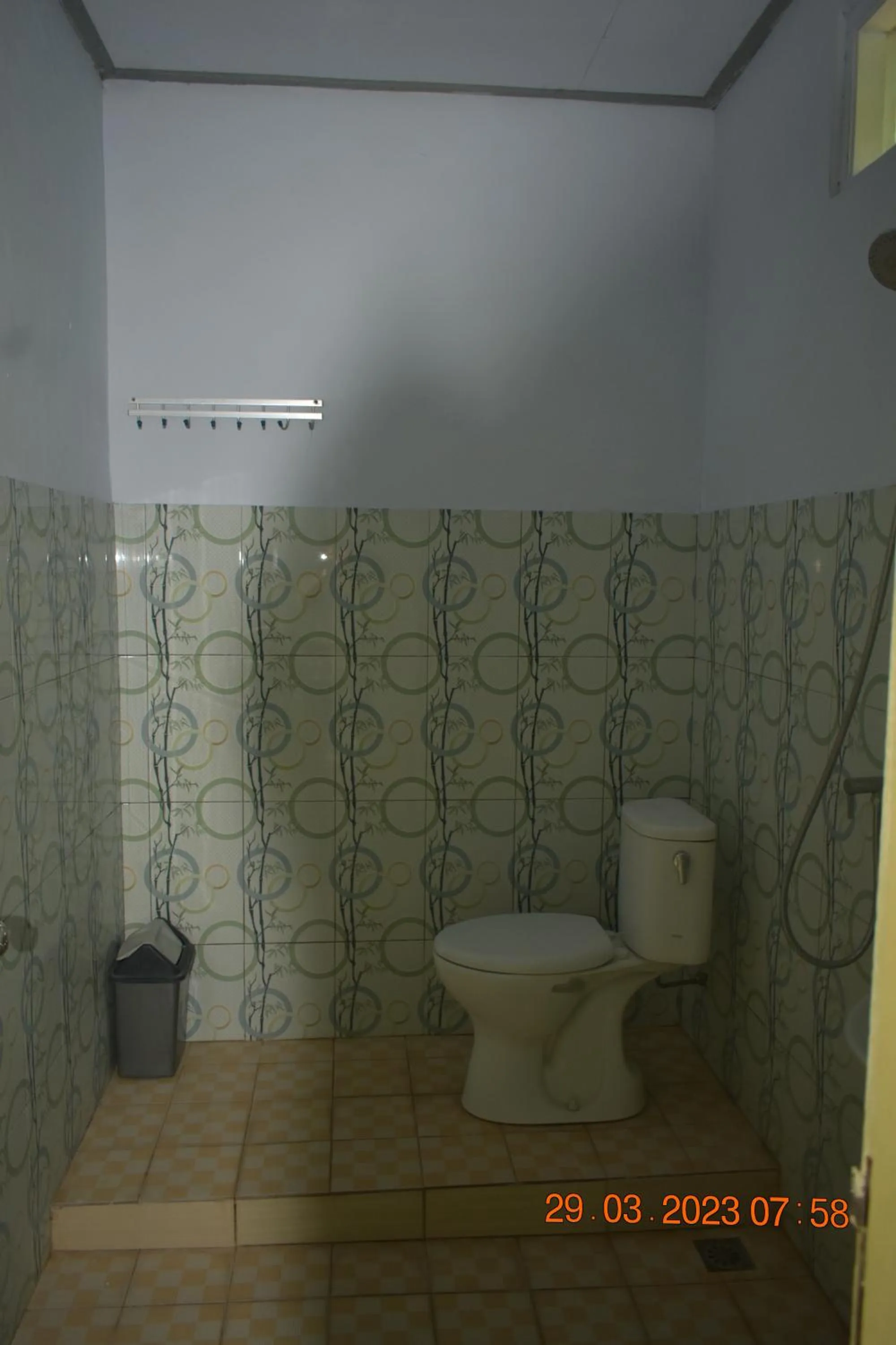 Toilet in Del Mar Home Stay