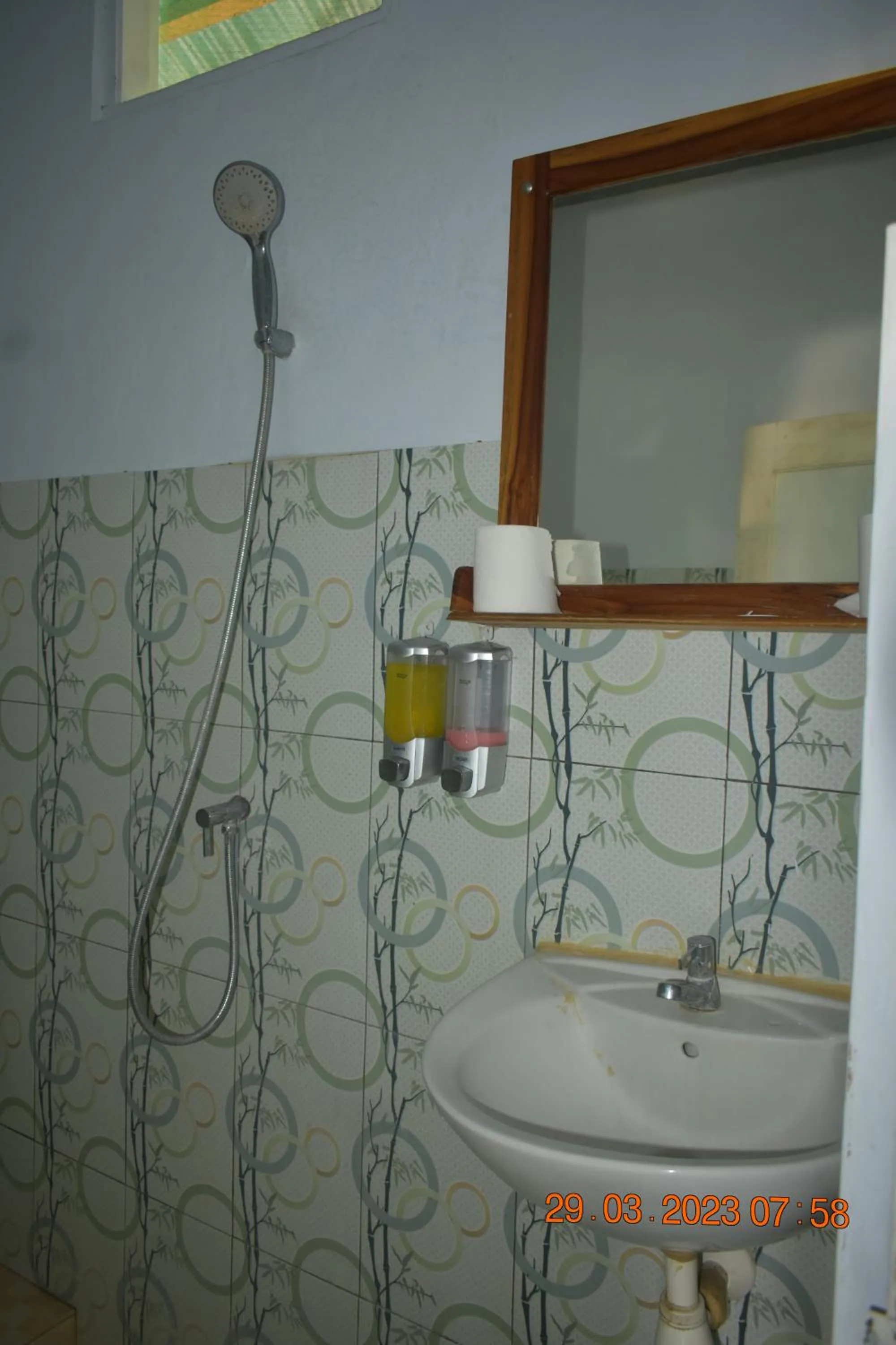 Bathroom in Del Mar Home Stay