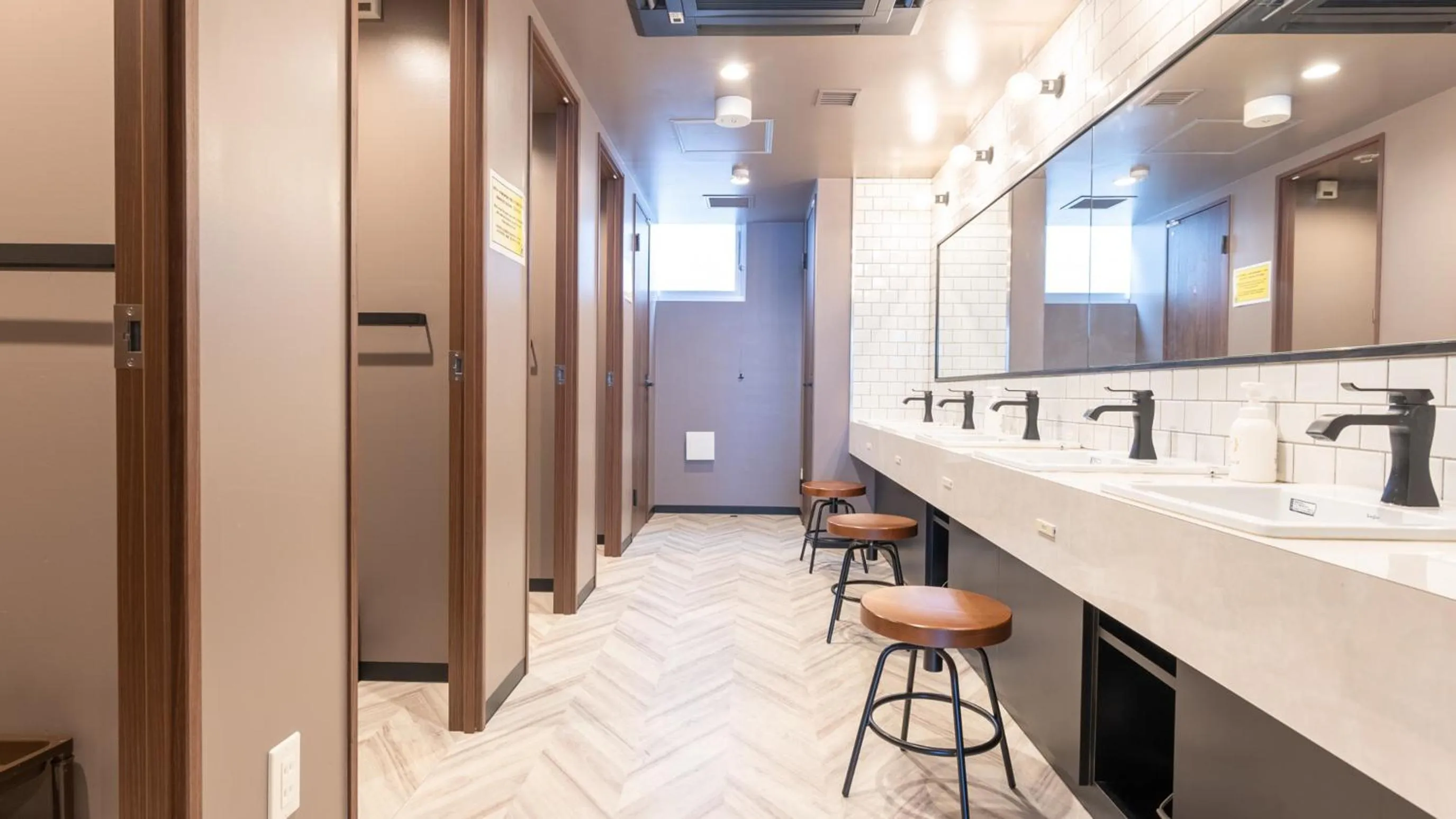 Shower in Tabist MAYUDAMA CABIN