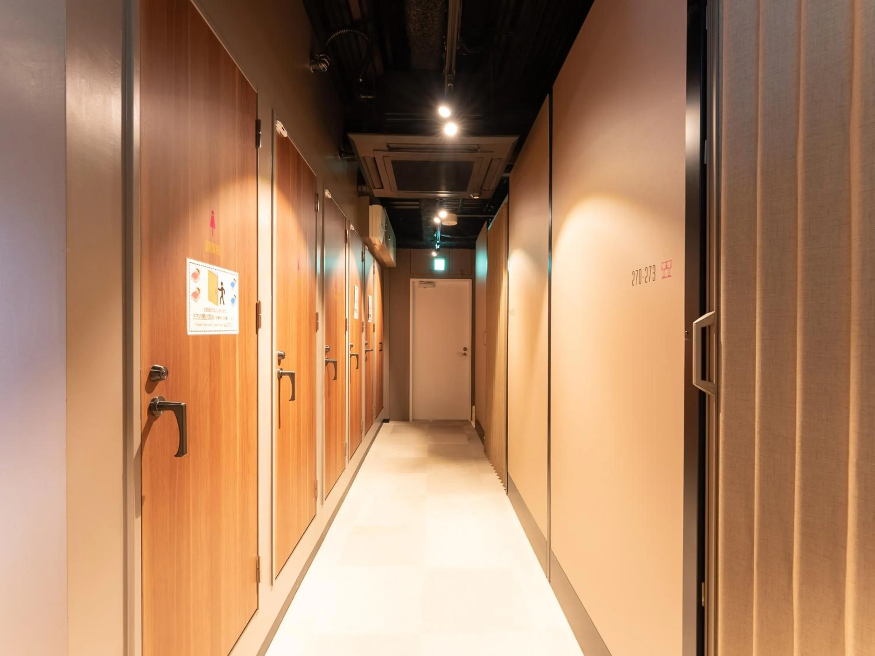 Photo of the whole room in Tabist MAYUDAMA CABIN