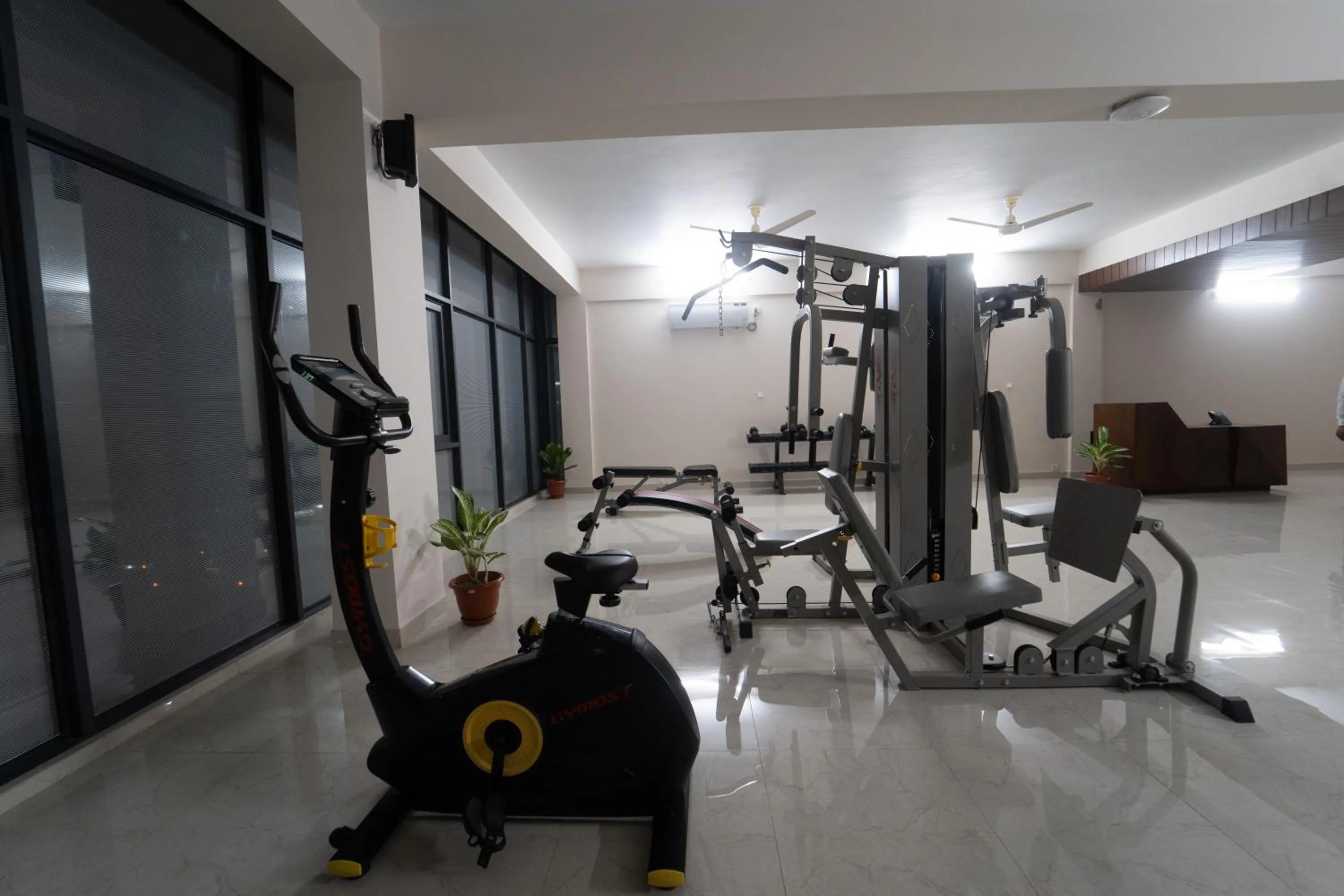Fitness centre/facilities in Paragon Hotel & Resort