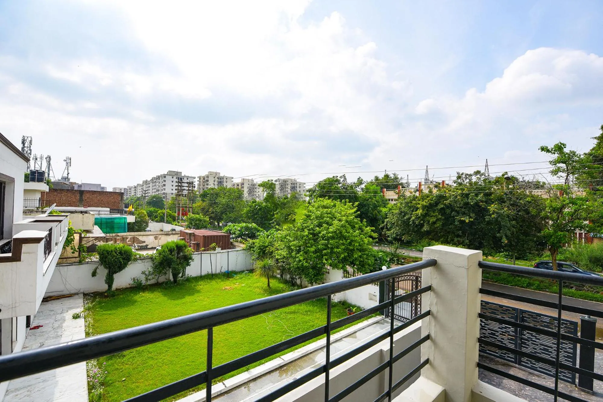 Balcony/Terrace in FabHotel Next Home Prime