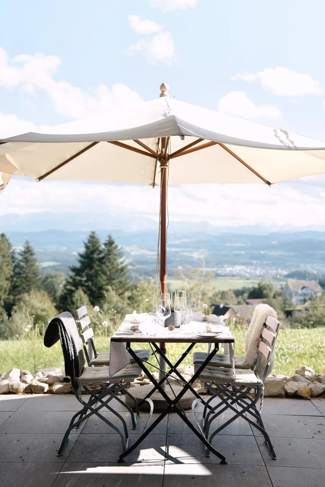 Restaurant/places to eat in Hotel & Restaurant Nollen