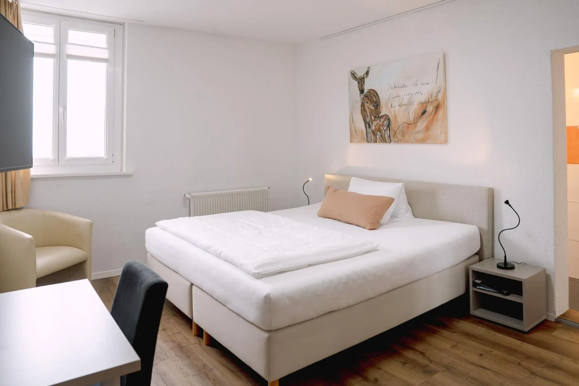 View (from property/room), Bed in Hotel & Restaurant Nollen