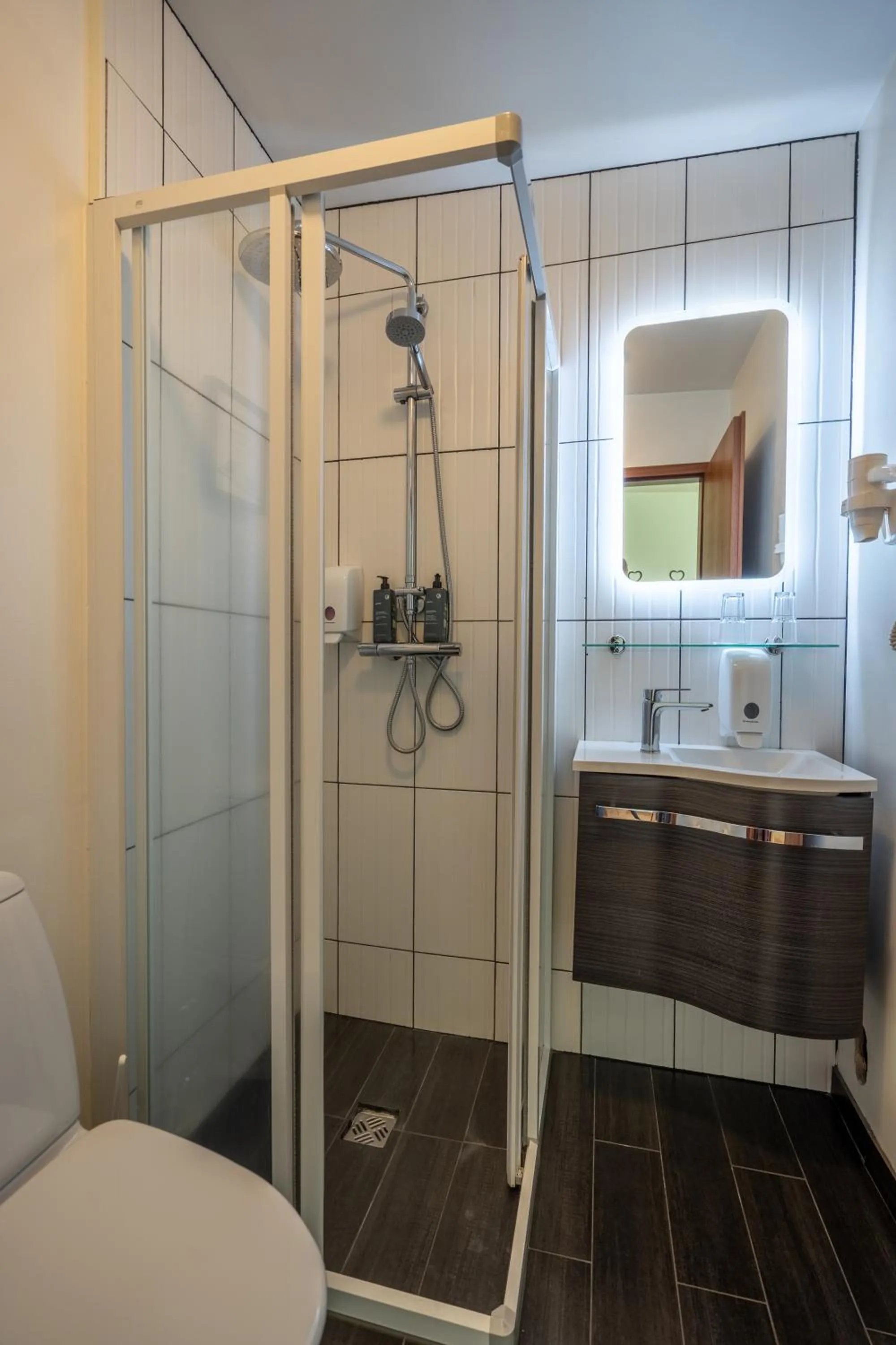 Bathroom in Hotel Skógá by EJ Hotels