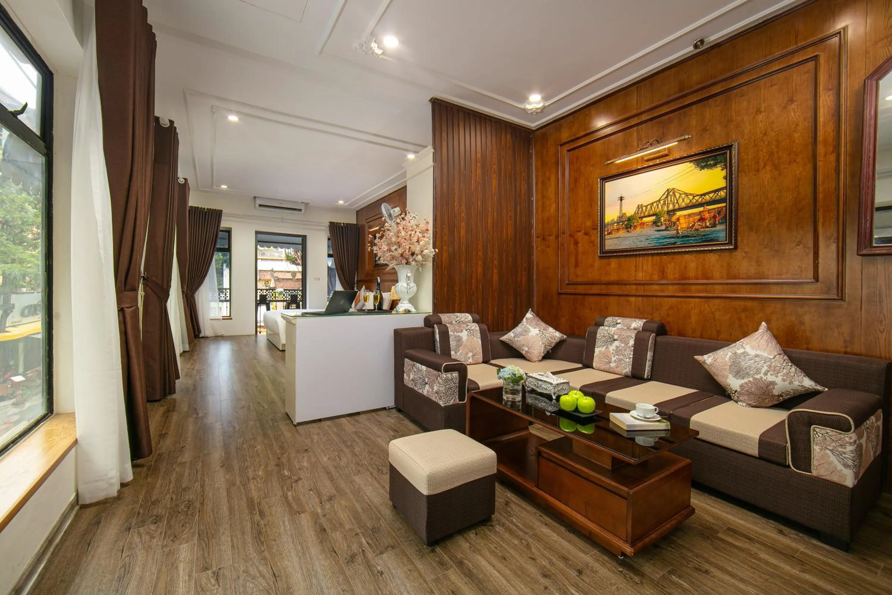 Living room in Tunger Grand Hotel