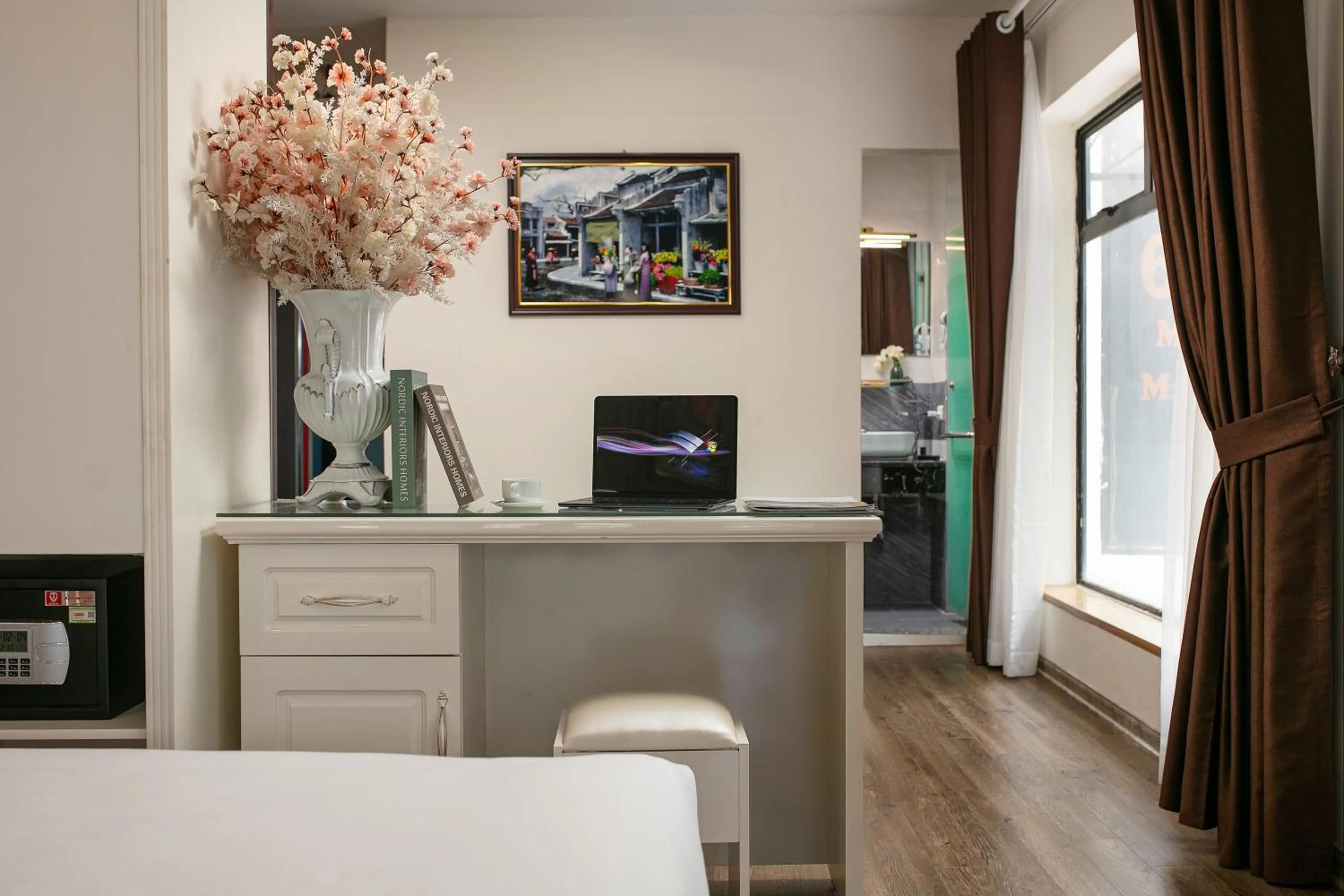 TV and multimedia in Tunger Grand Hotel