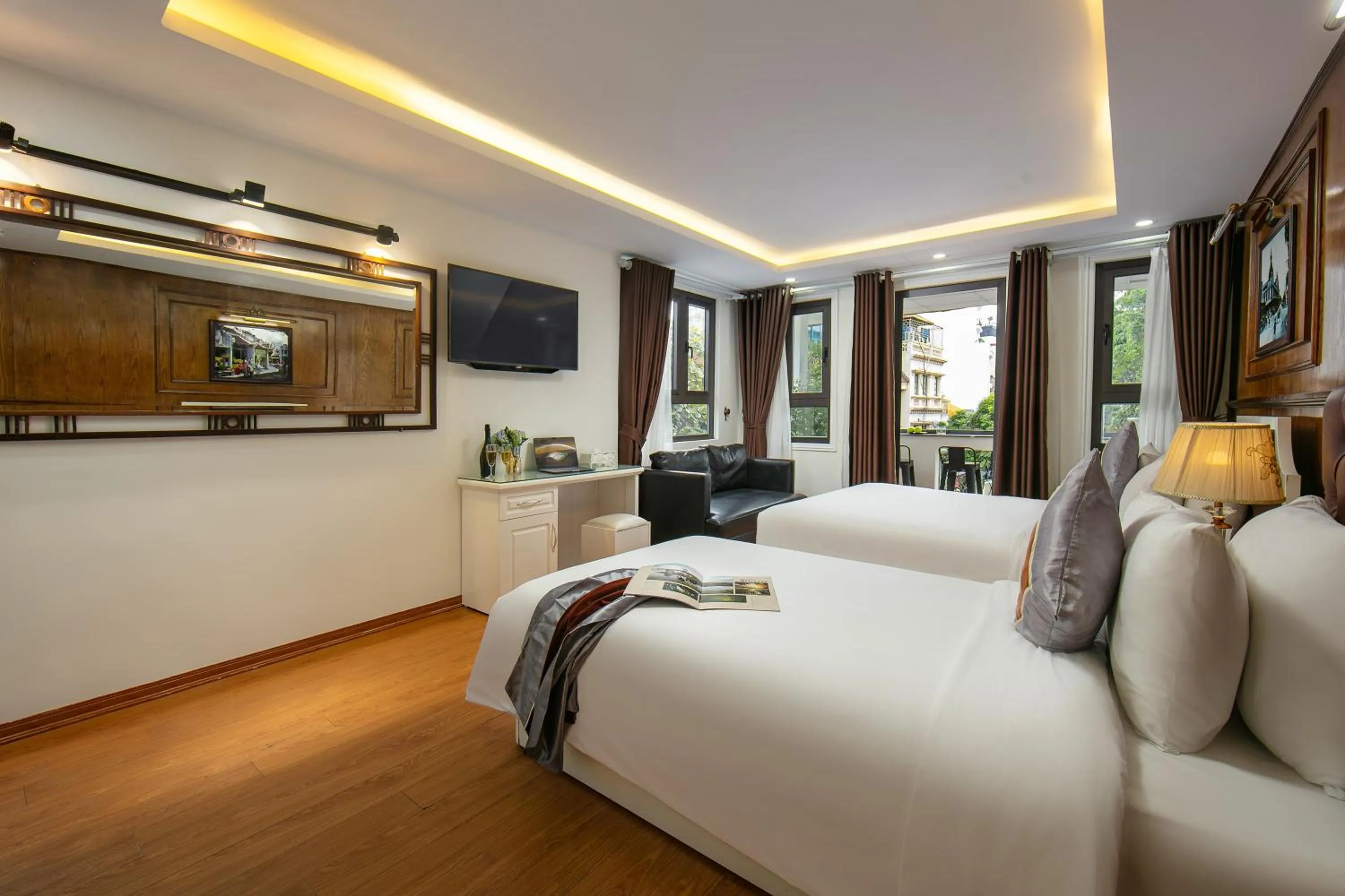 Bed in Tunger Grand Hotel