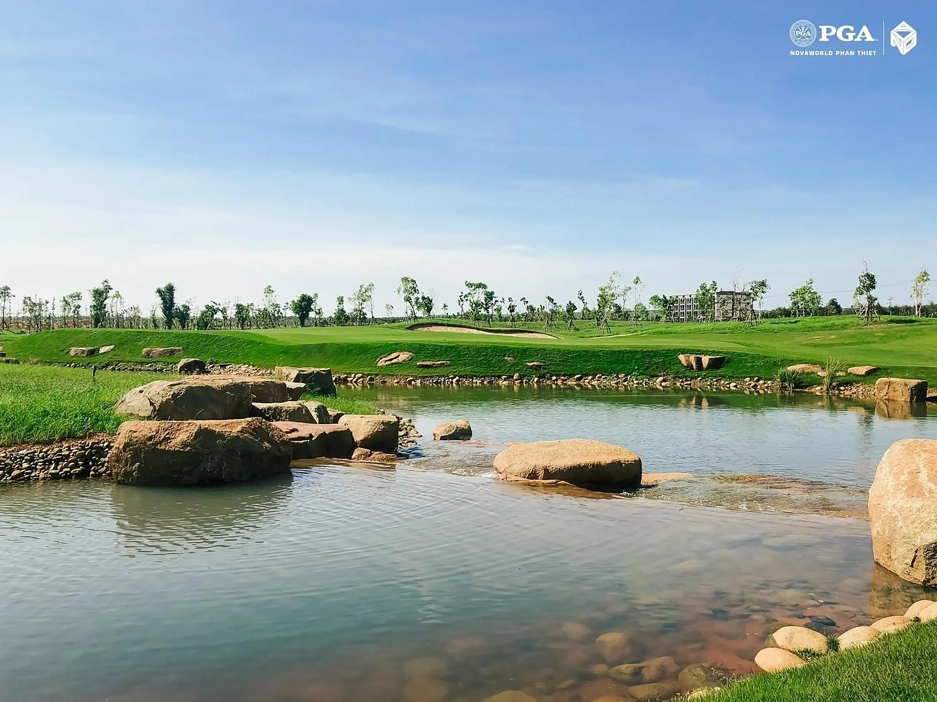 Golfcourse in Novaworld Villas