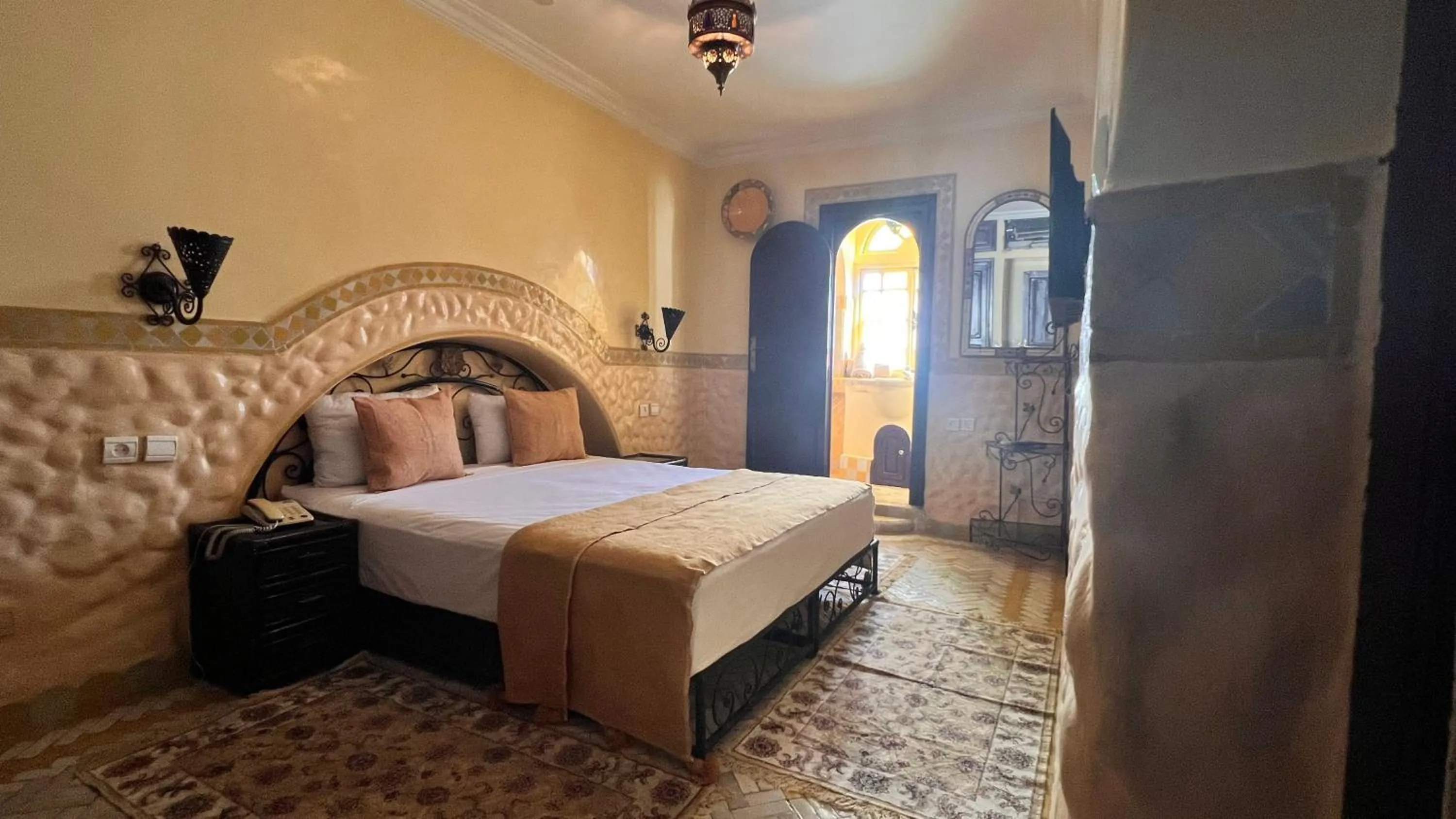 Bed in Riad Catalina