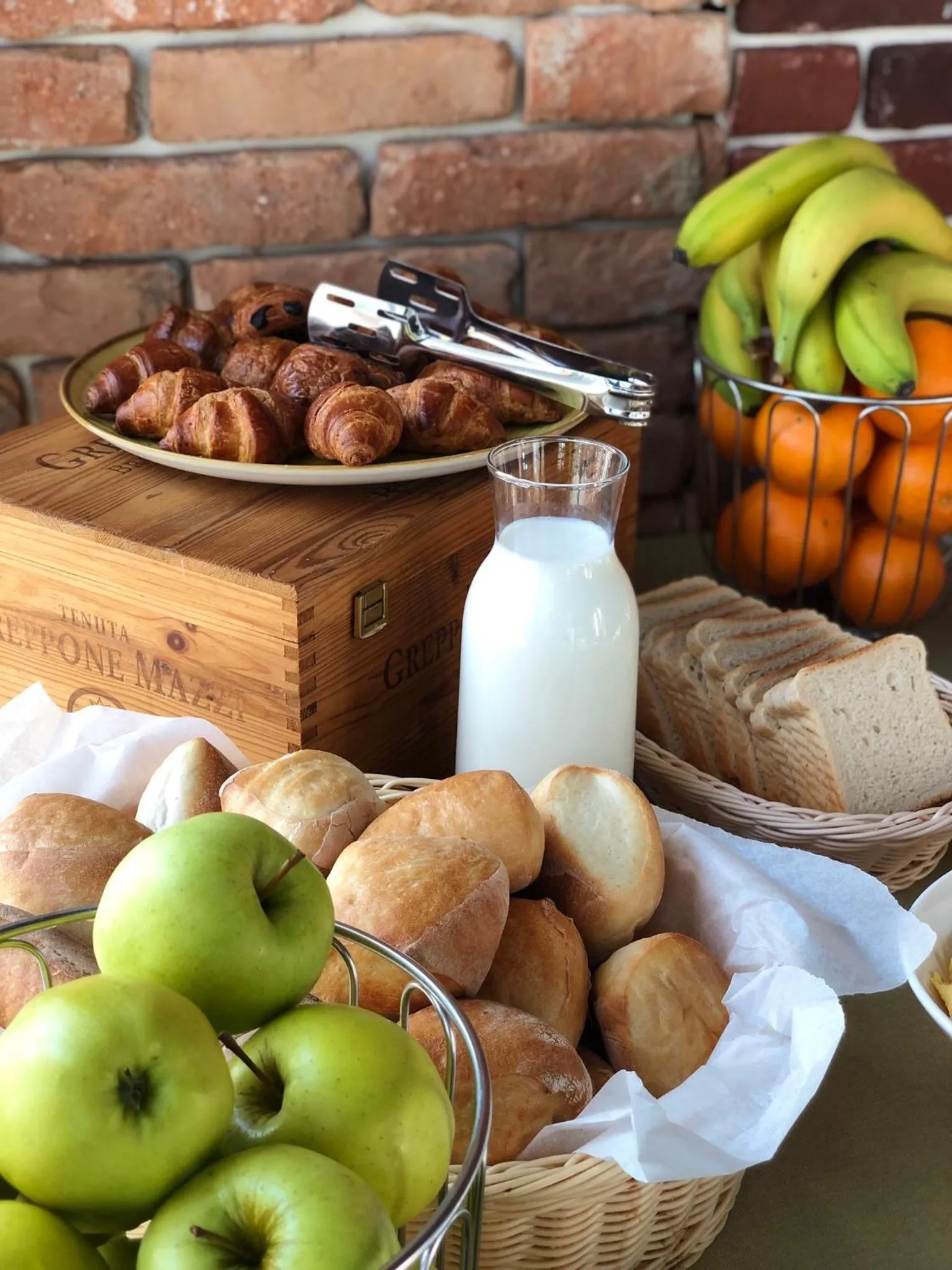 Food in Sonio Boutique Hotel