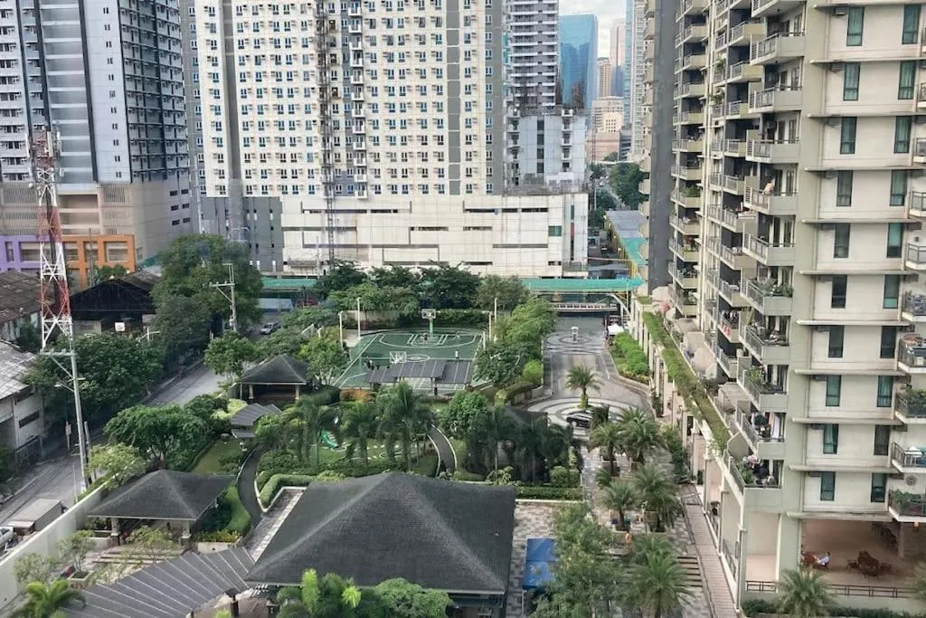 Property building in Modern Condo Apt in Flair Tower South, Mandaluyong
