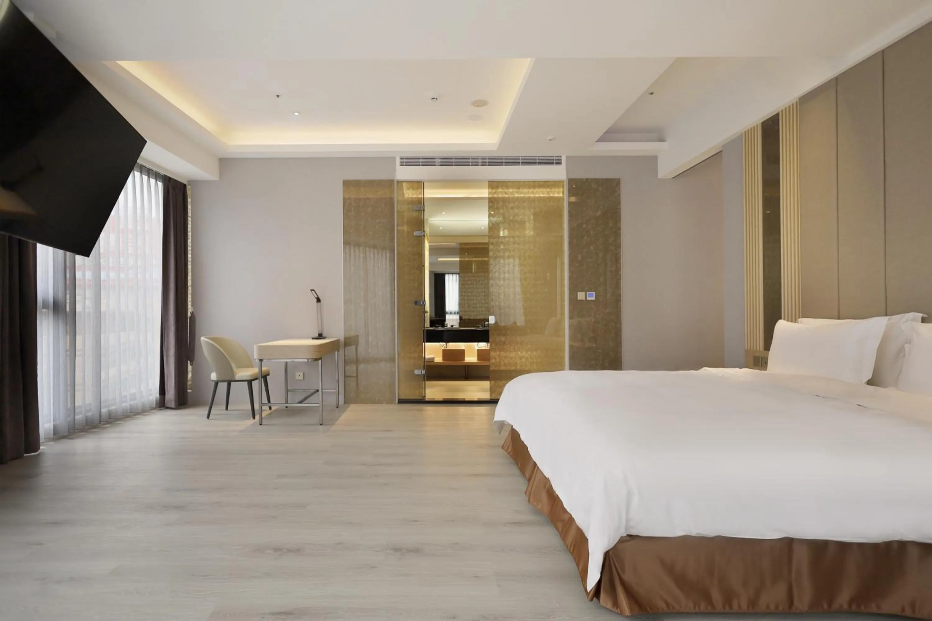 Bed in Gamalan Star Hotel