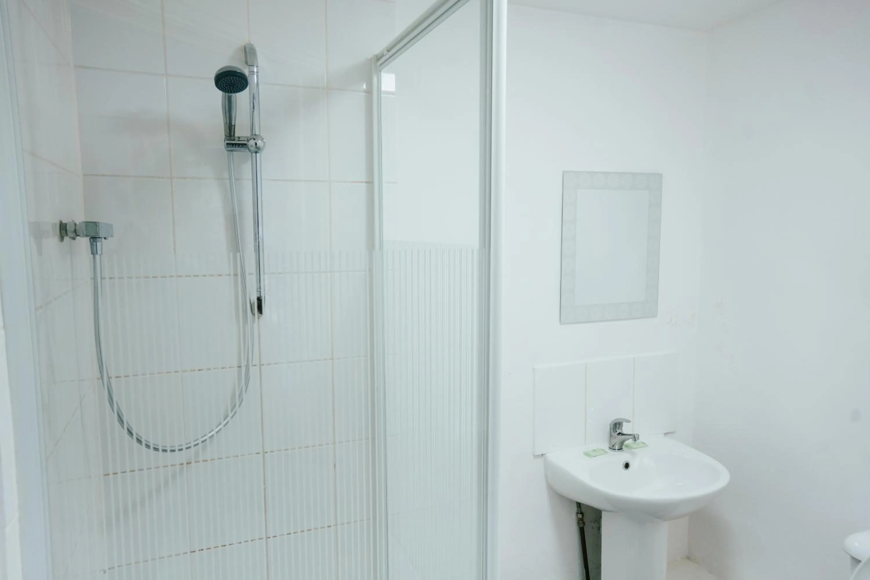 Hotels 24-7 - The Old Victoria Hotel