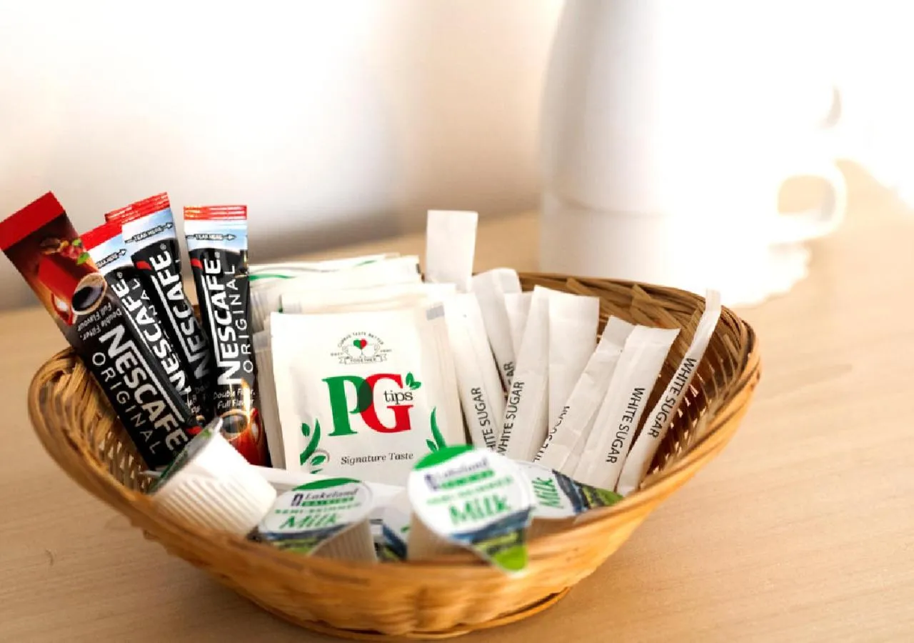 Hotels 24-7 - The Old Victoria Hotel